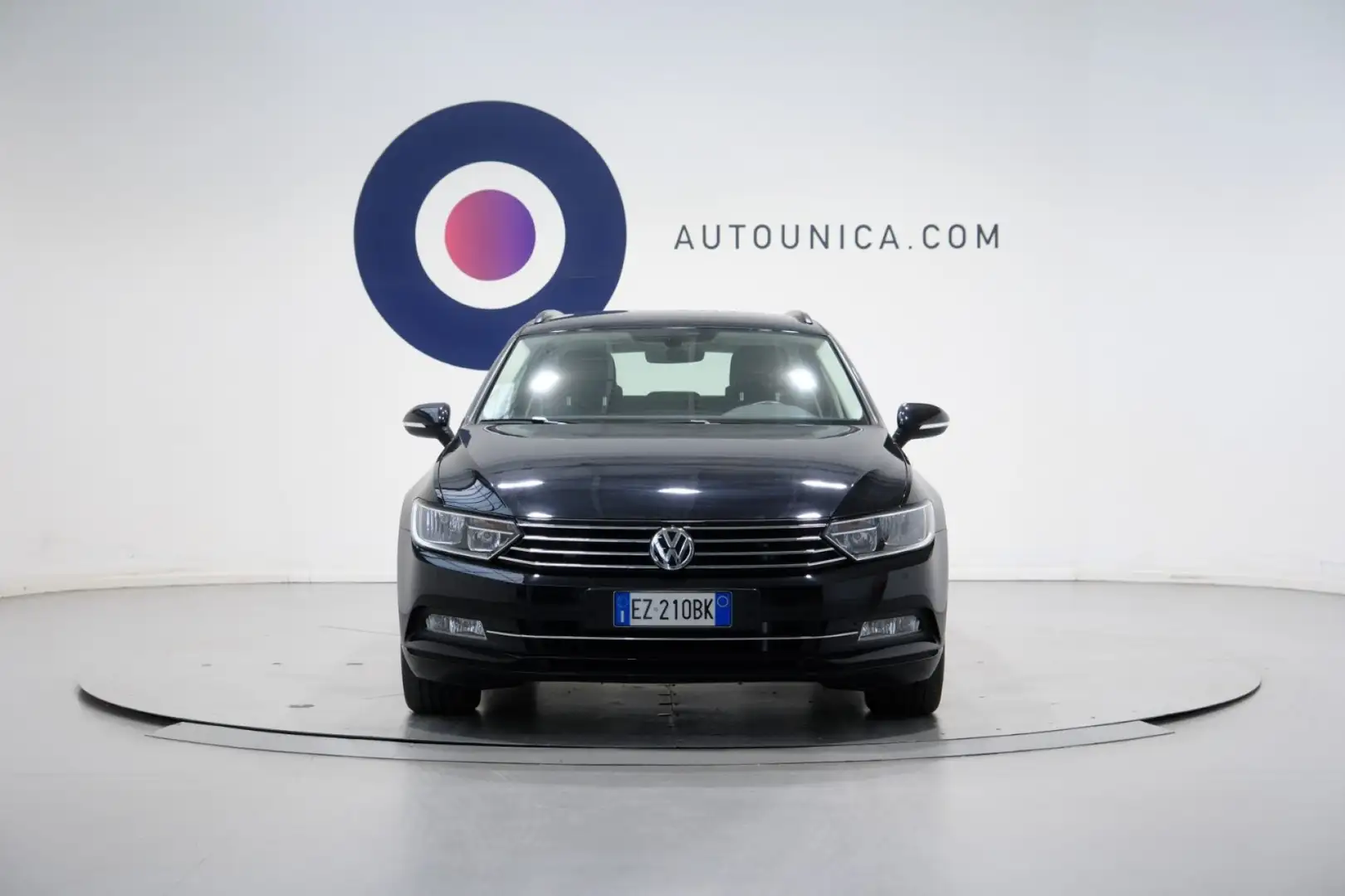 Volkswagen Passat Variant 2.0 TDI HIGHLINE BLUEMOTION TECHNOLOGY Noir - 2