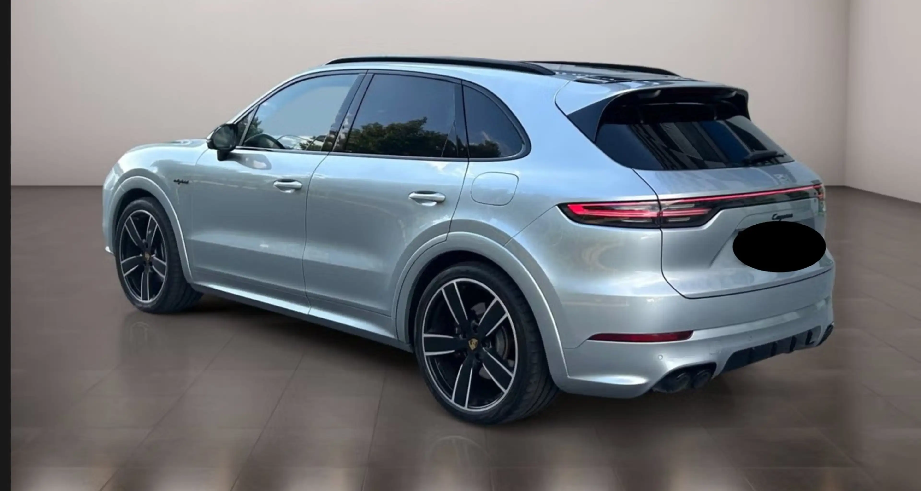 Porsche Cayenne E-Hybrid — photo 33