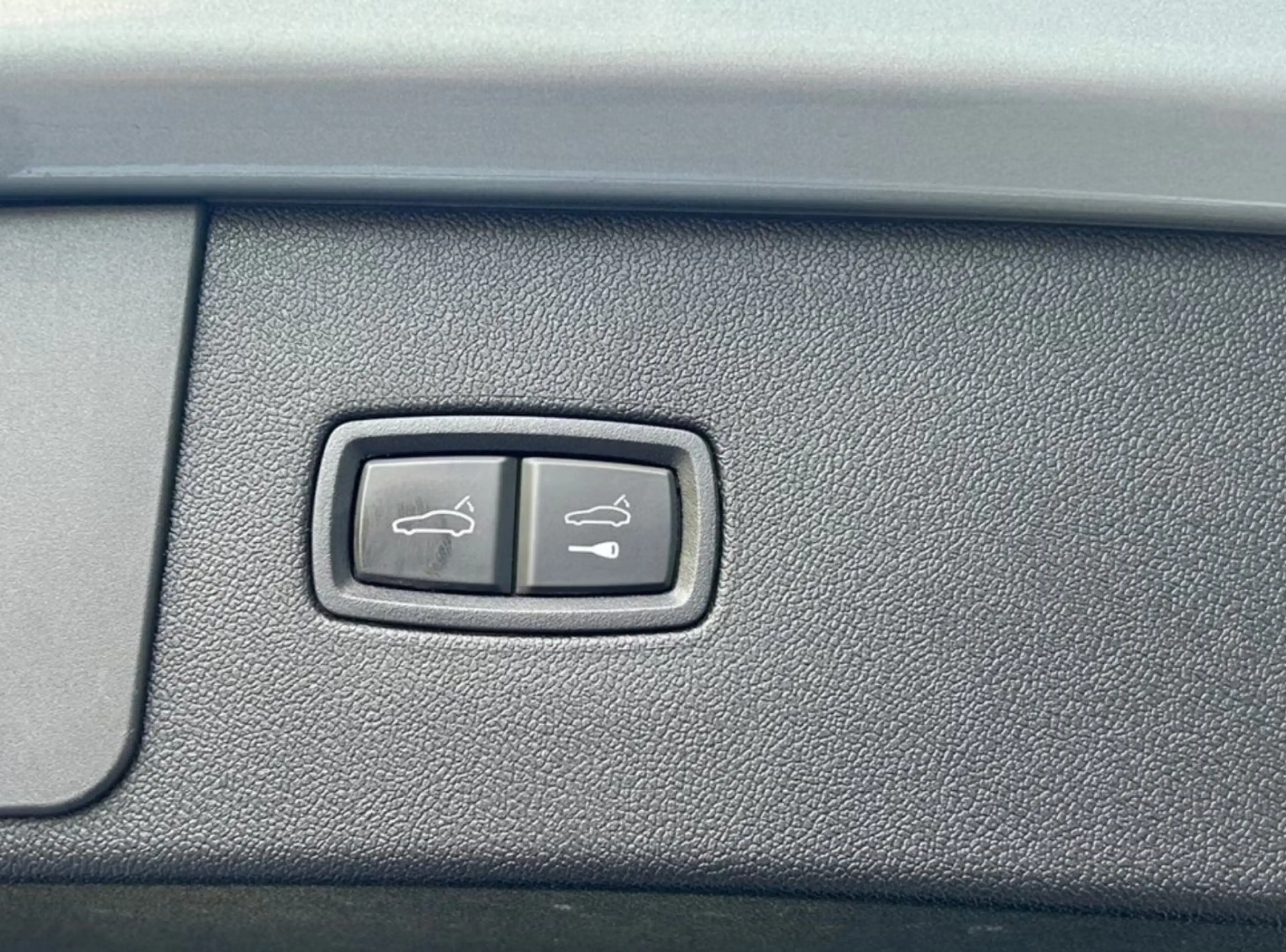 Porsche Cayenne E-Hybrid — photo 8