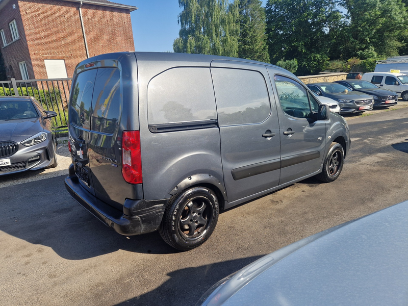 Peugeot Partner 1.6 HDi UTILITAIRE 3 PLACES EURO6B *** CLIM/CAPTEURS/REGULATEUR *** — photo 5