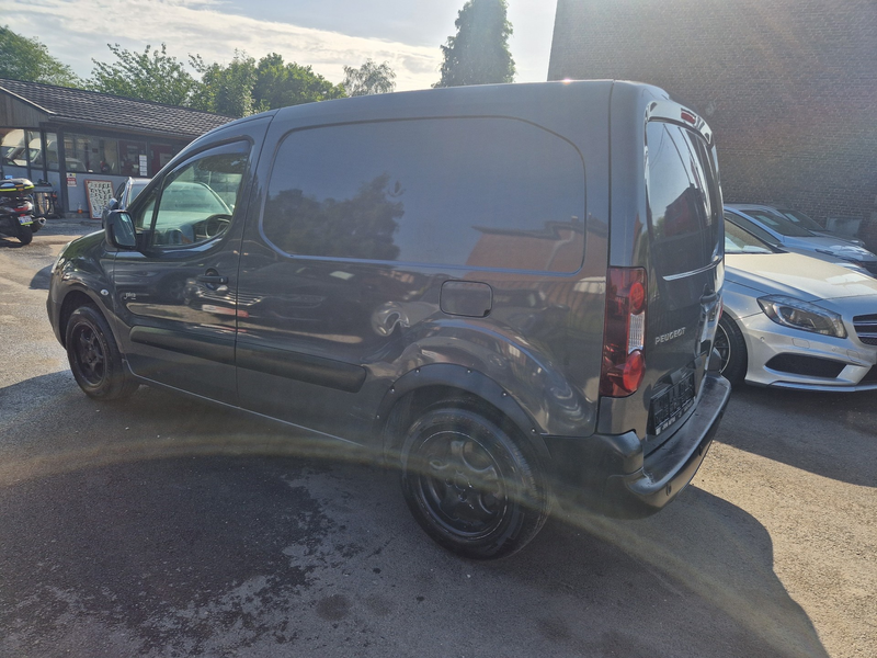 Peugeot Partner 1.6 HDi UTILITAIRE 3 PLACES EURO6B *** CLIM/CAPTEURS/REGULATEUR *** — photo 7