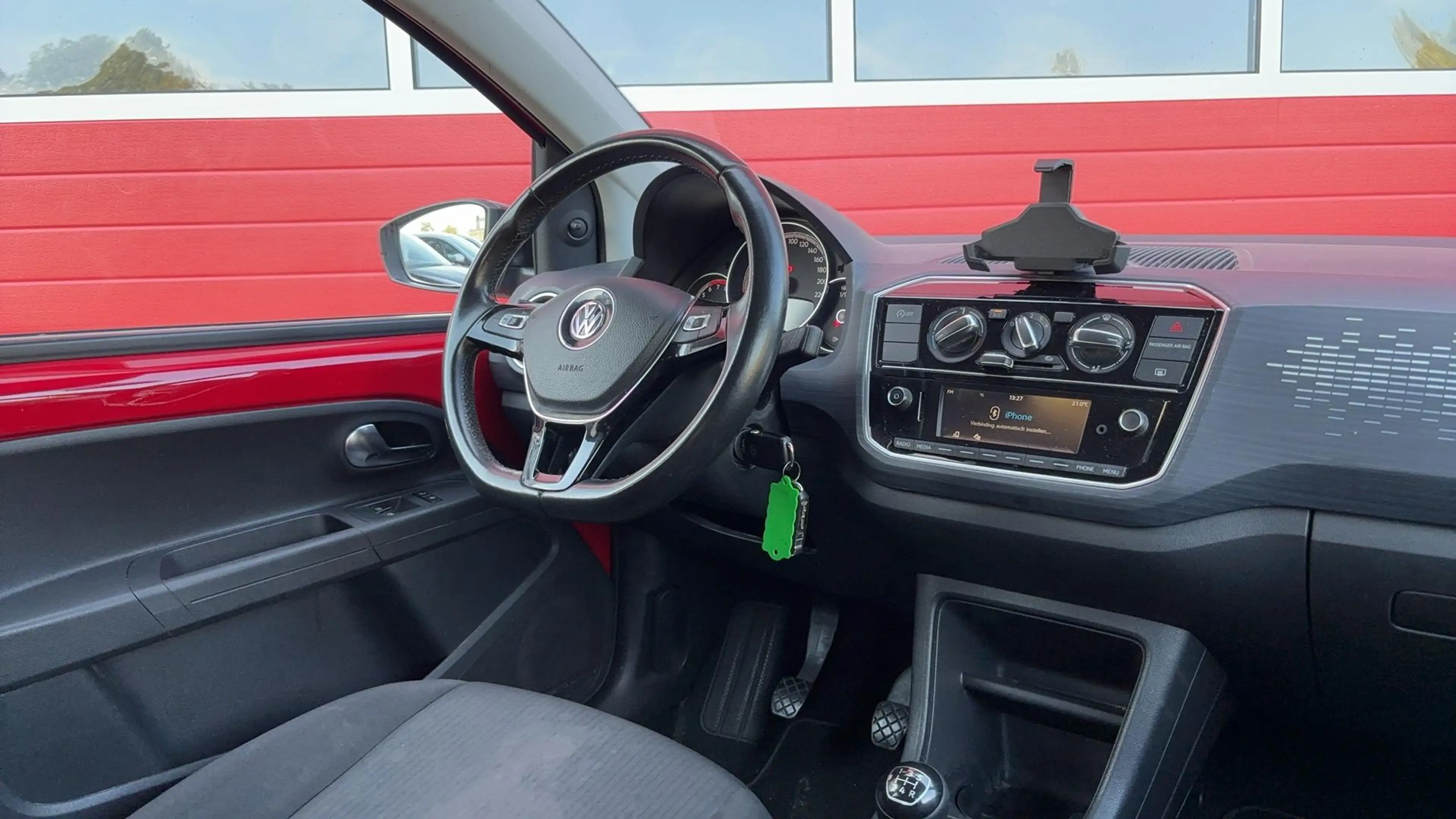 Volkswagen up! 1.0 BMT Sound AIRCO / PDC / ELEK RAMEN / BLUETOOTH — photo 4