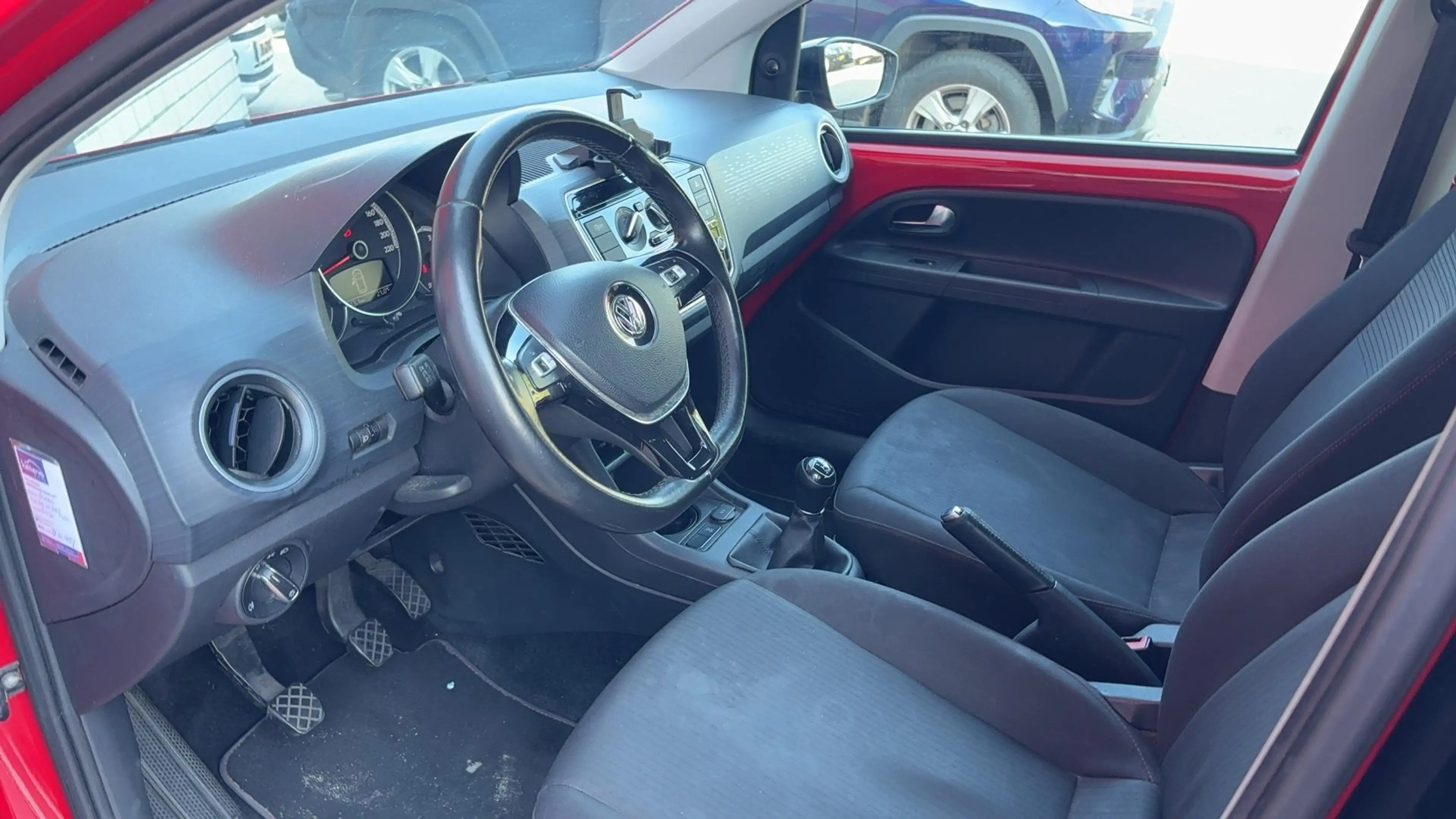 Volkswagen up! 1.0 BMT Sound AIRCO / PDC / ELEK RAMEN / BLUETOOTH — photo 3