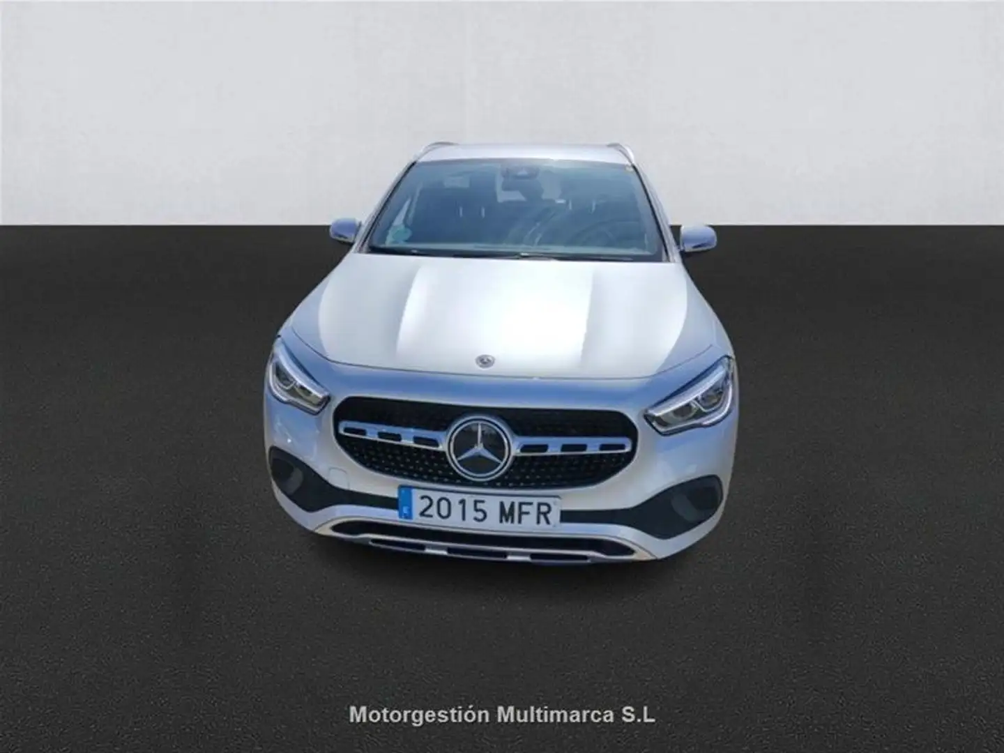 Mercedes-Benz GLA 200 D - 2