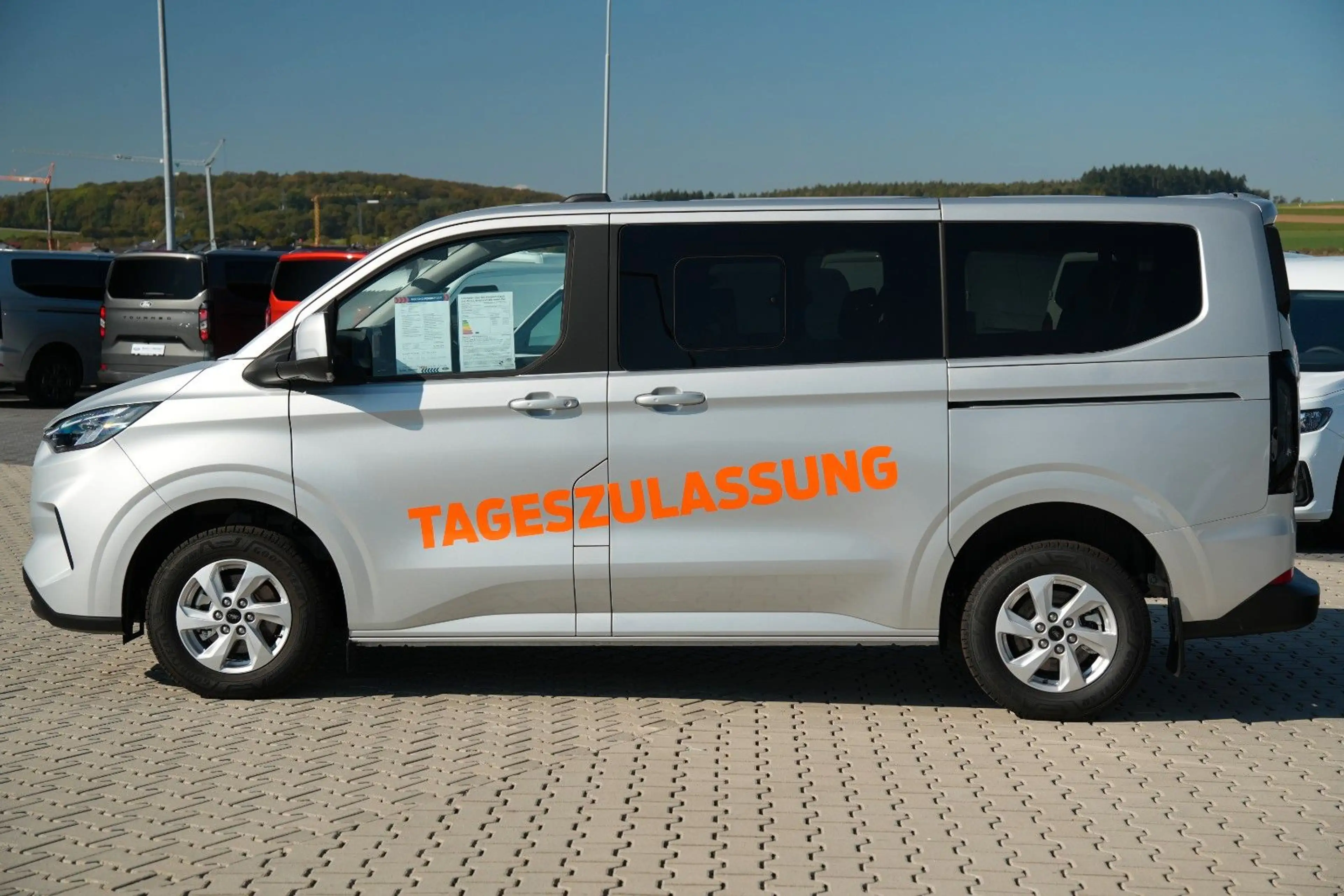 Ford Tourneo Custom Bus L1 Tourneo FWD 9-Sitzer - 30% — photo 4