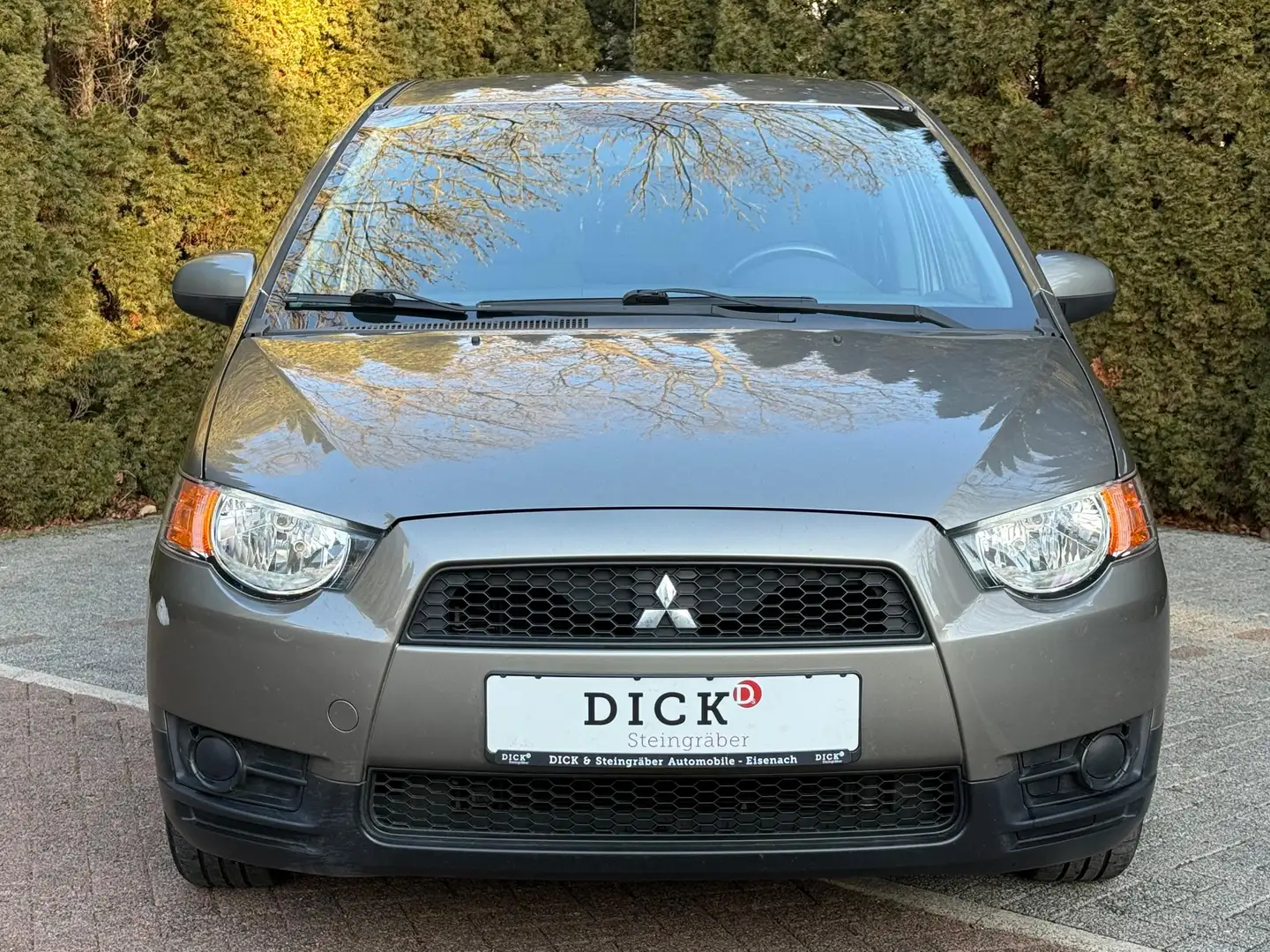 Mitsubishi Colt 1.3L MOTION 5-Trg+SHZ+TEMP+AHK+GEPFLEGT+TÜV Grau - 2