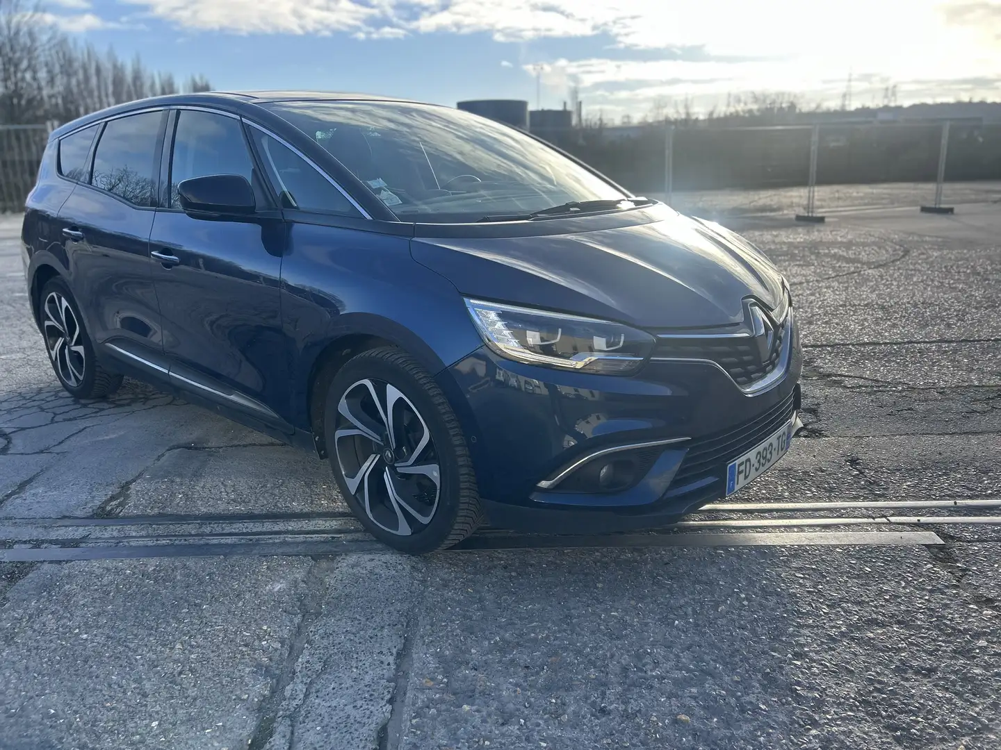 Renault Scenic Blue dCi 150 Intens - 2