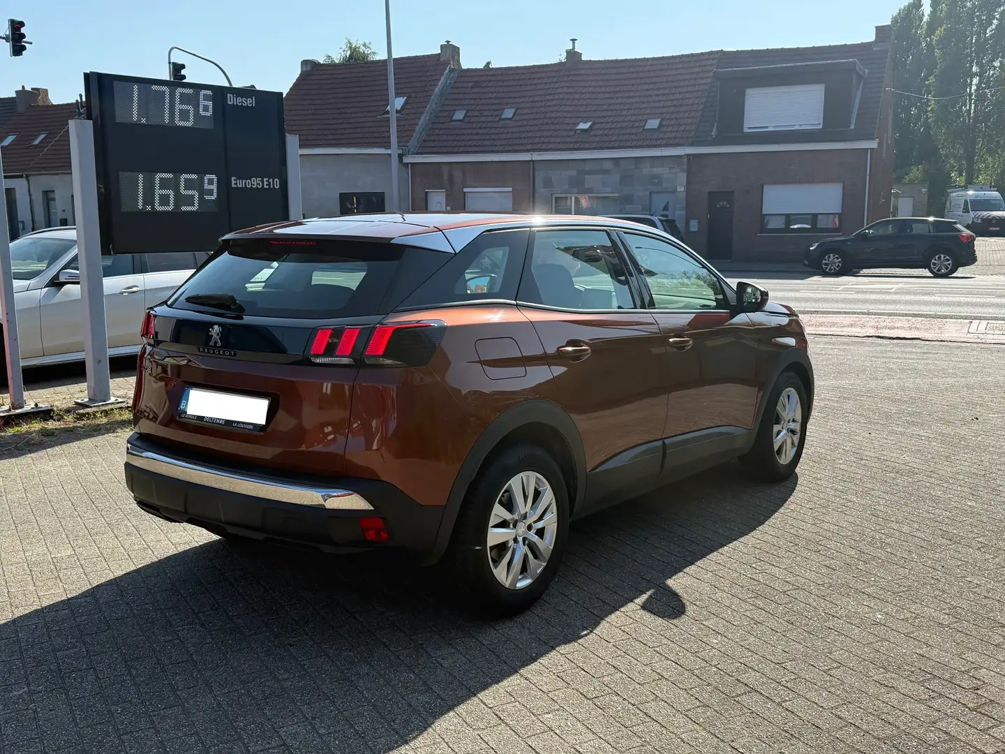 Peugeot 3008 3008 PureTech, 1 jaar garantie, Onderhoudsboek Bruin - 2