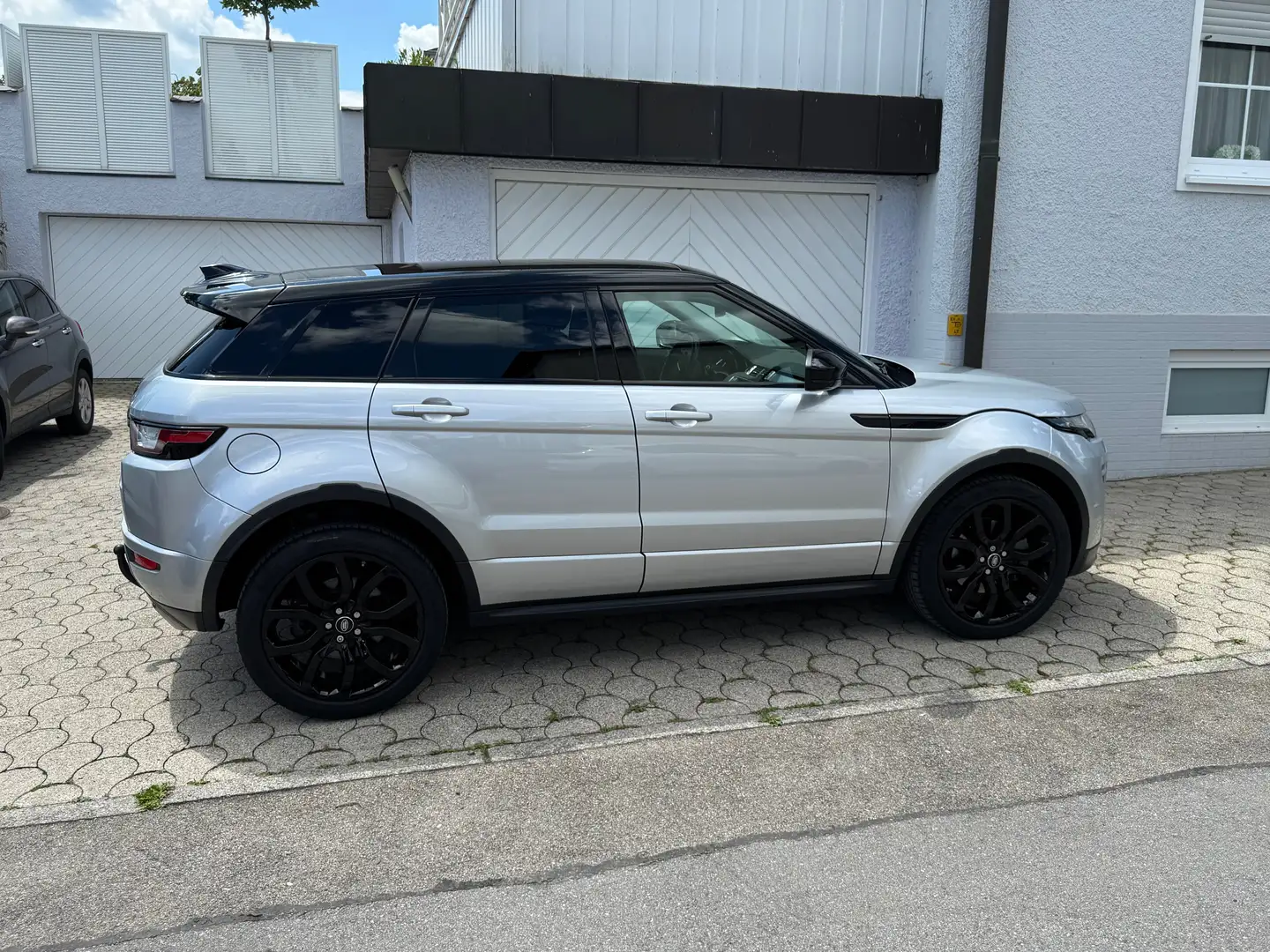 Land Rover Range Rover Evoque Range Rover Evoque TD4 Aut. HSE Dynamic Silber - 2