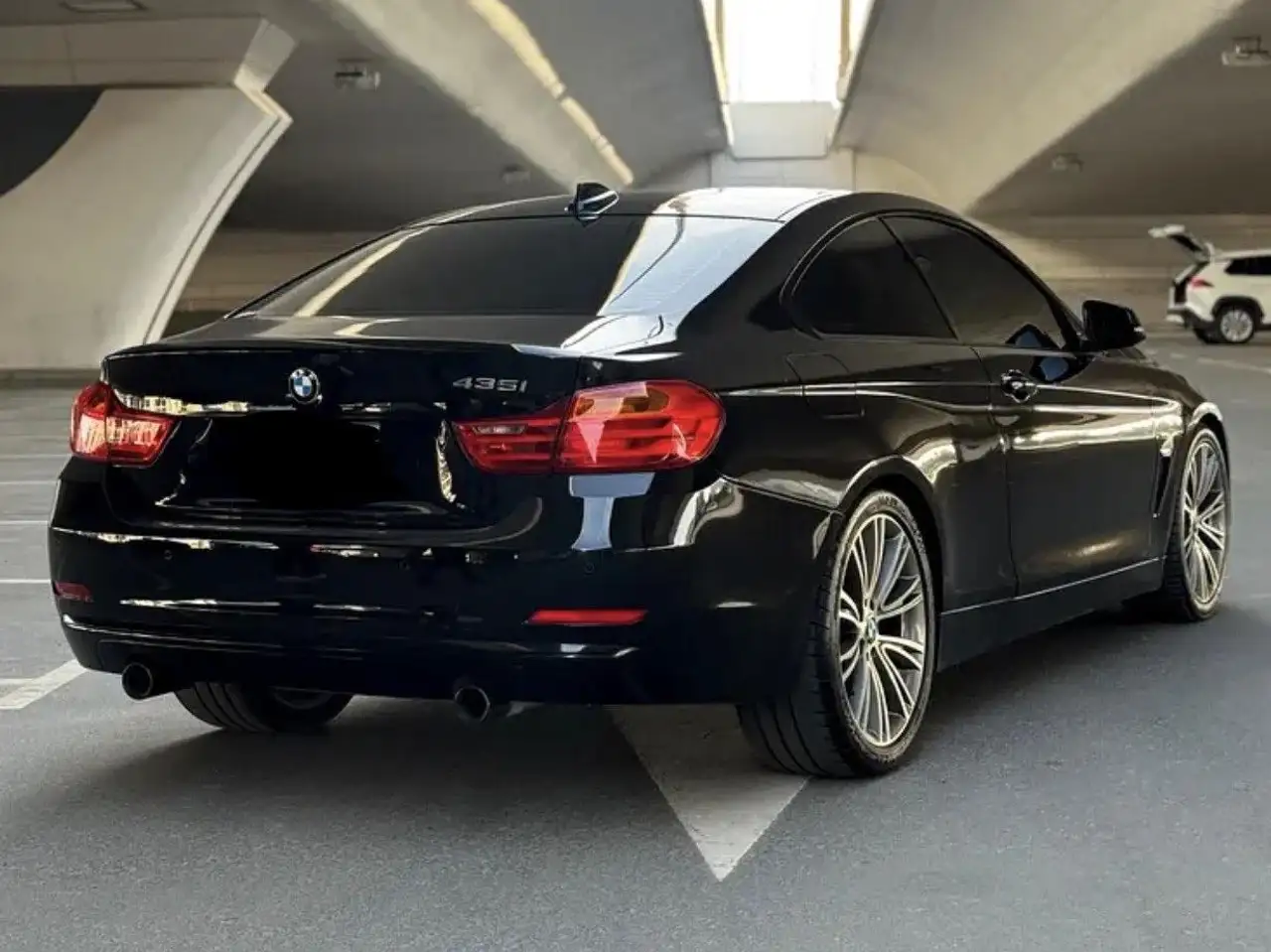 BMW 4 Series снимка BMW 4 Series