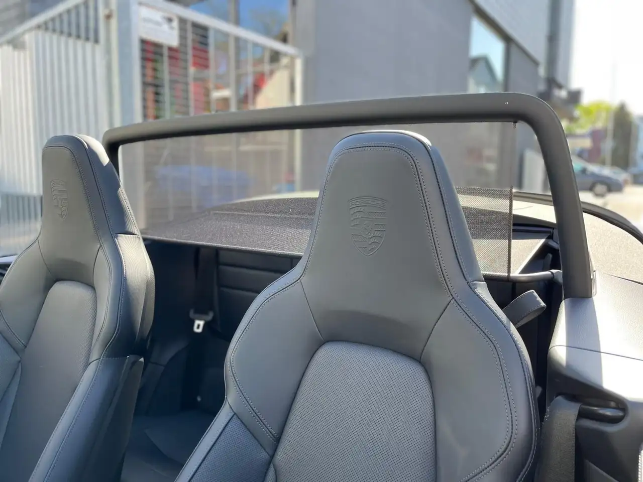 Porsche 992 911 Carrera Cabrio |InnoDrive|Lift|Bose|PASM 11