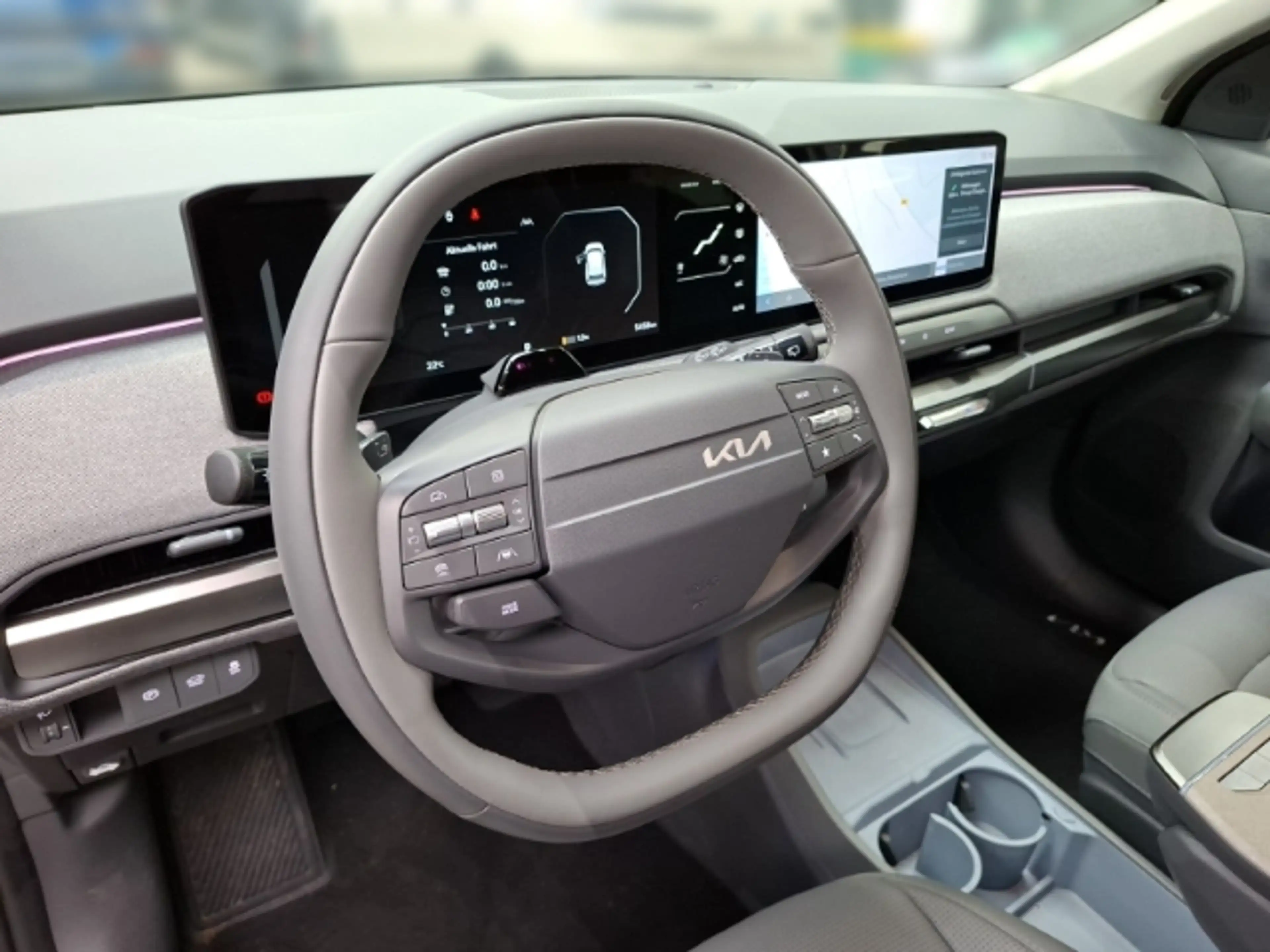 Kia EV3 150 kW Earth NAVI,CARPLAY,SITZHZG,PDC — photo 11