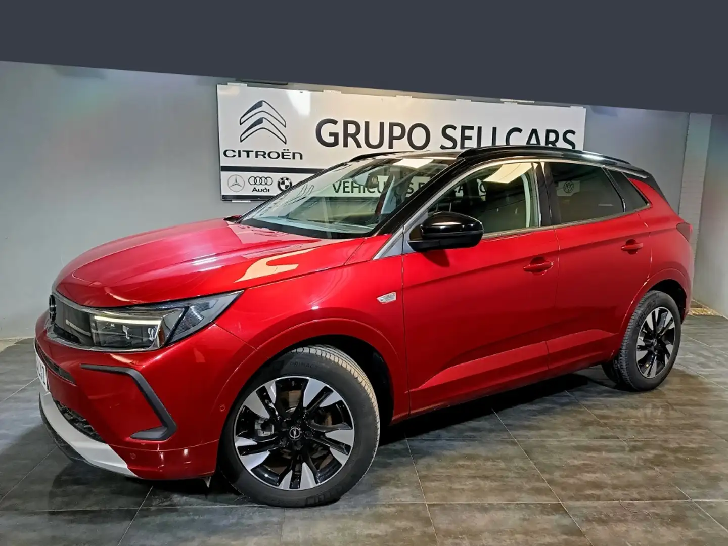 Opel Grandland 1.2T S&S Ultimate 130 Rouge - 2