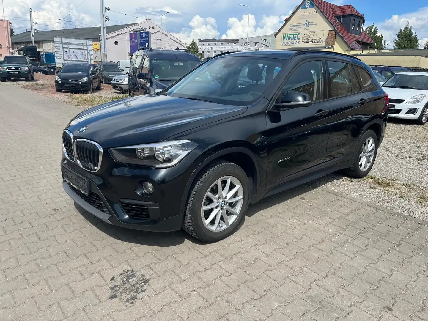 BMW X1 sDrive 18 d*2.Hand Autom.*2.Hand*AHK*EU6 Noir - 1