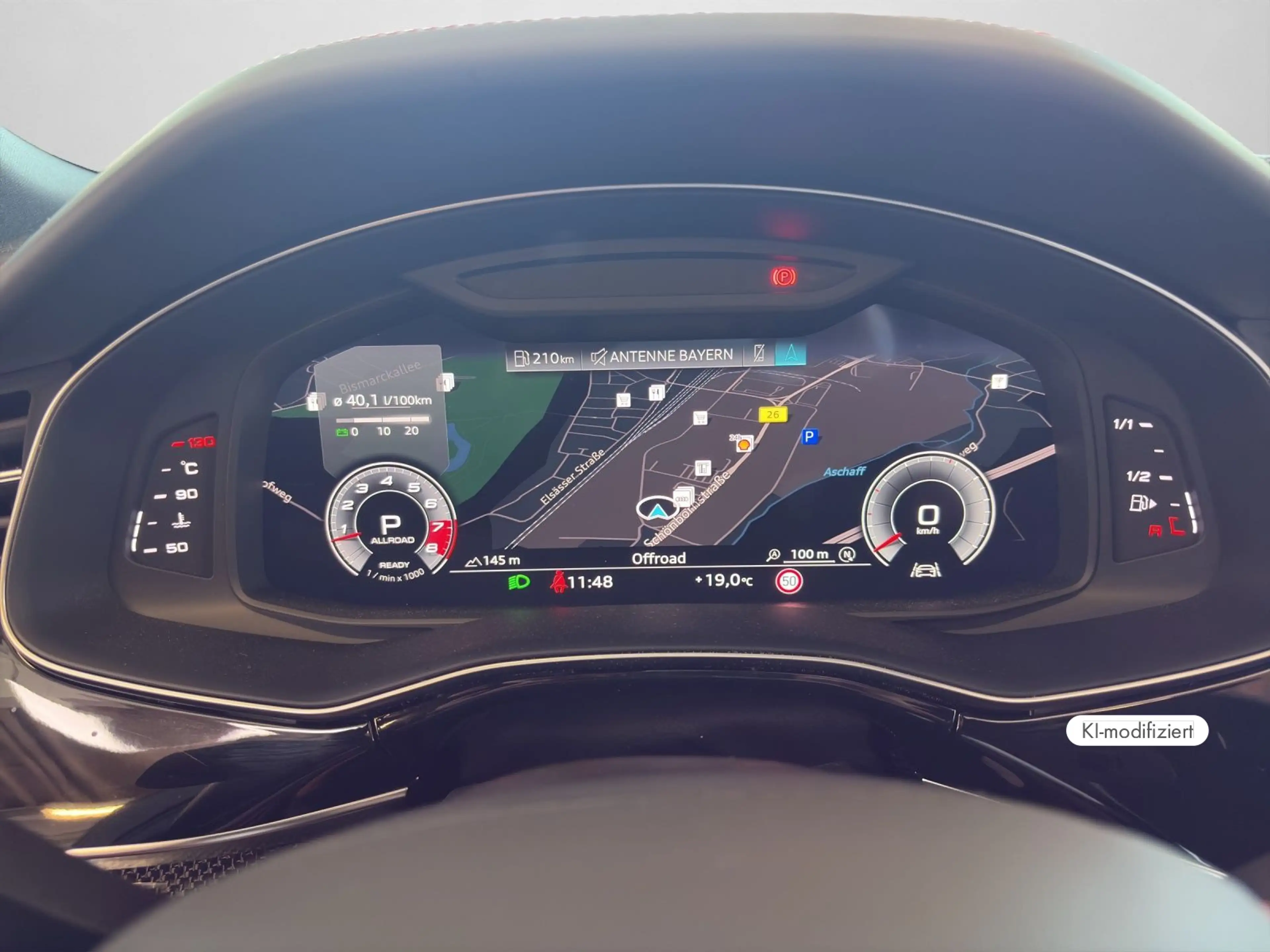 Audi SQ7 SUV SQ7 competition plus TFSI 373(507) kW(PS — photo 10