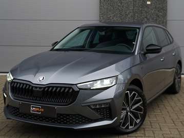 Tour MODEL 2025 * MATRIX/ KEYLESS / CAM /CARPLAY *