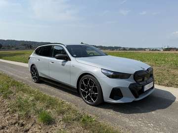 M60 Touring xDrive 81,2kWh