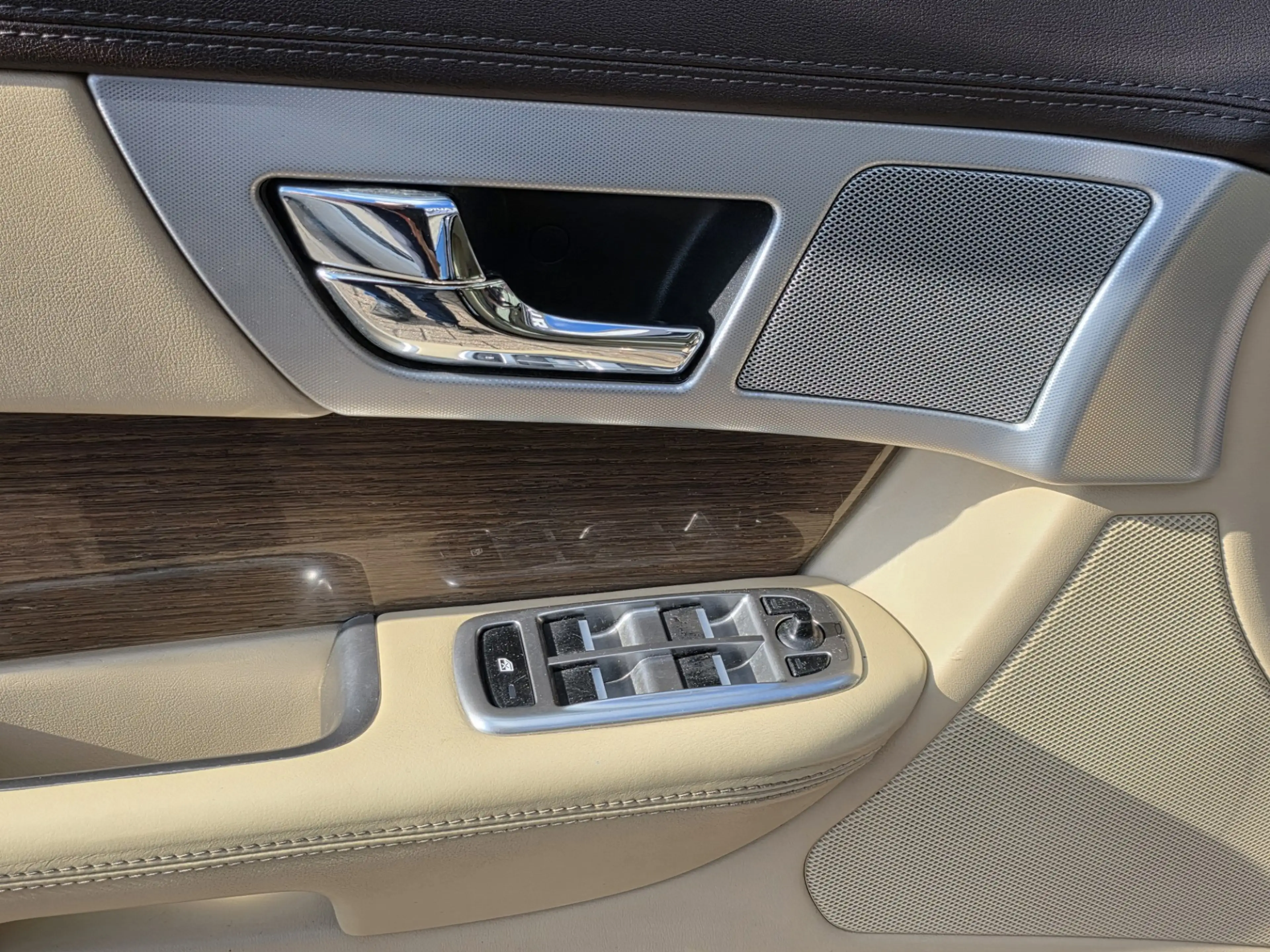Jaguar XF 3.0 V6 AWD Leer/Trekhaak — photo 14