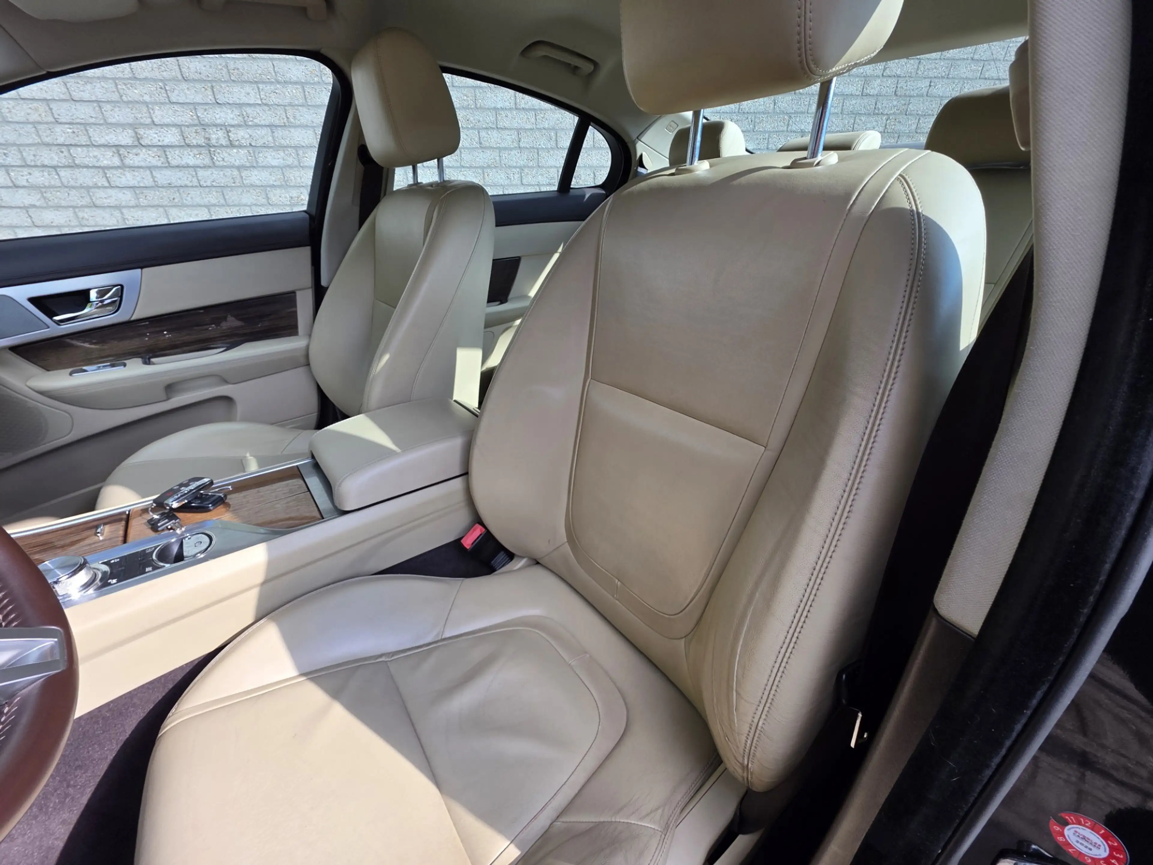 Jaguar XF 3.0 V6 AWD Leer/Trekhaak — photo 13