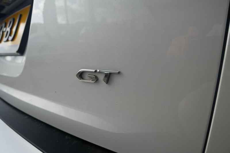 Peugeot e-2008 EV GT 50 kWh | 3 Fase | Nieuw Binnen | Camera | Na — photo 10