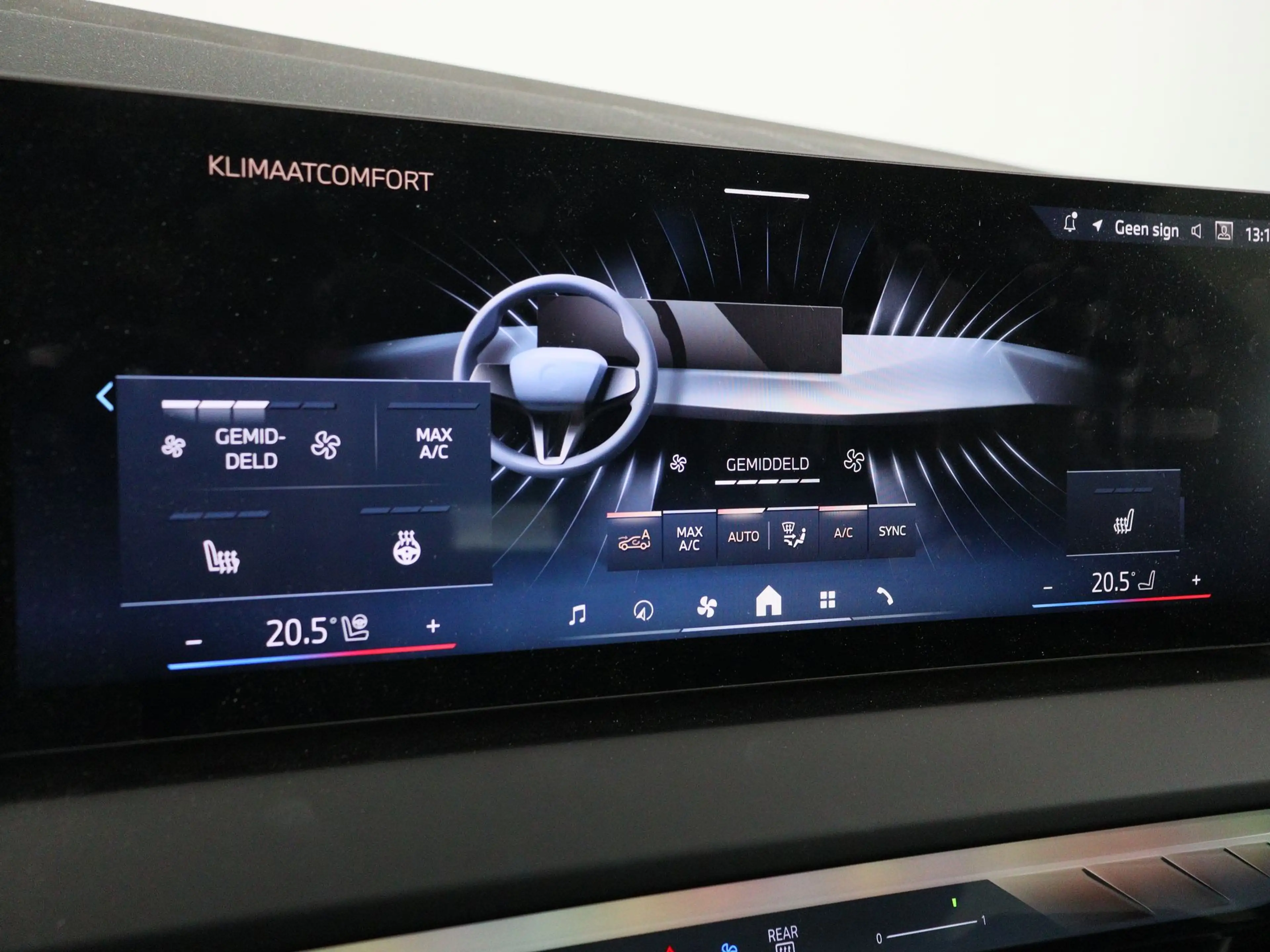 BMW X3 30e xDrive — photo 15