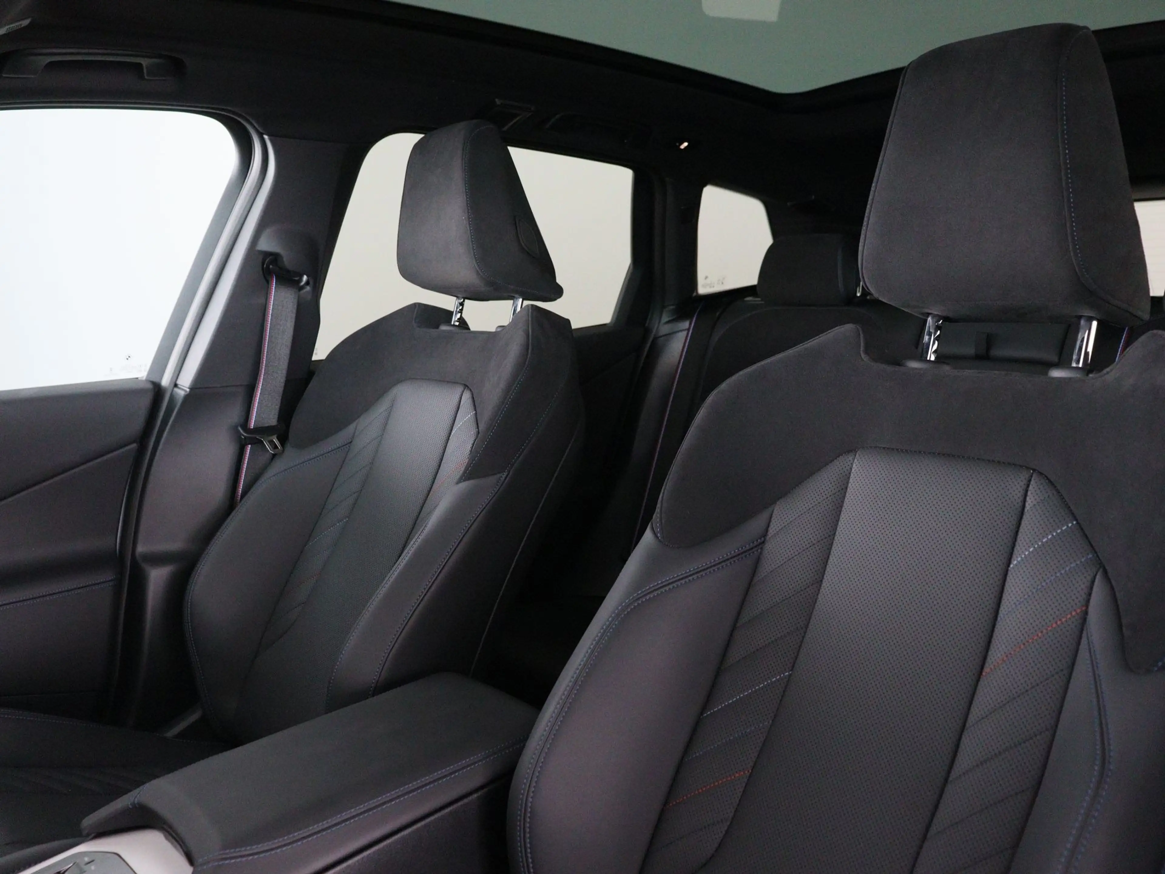 BMW X3 30e xDrive — photo 6