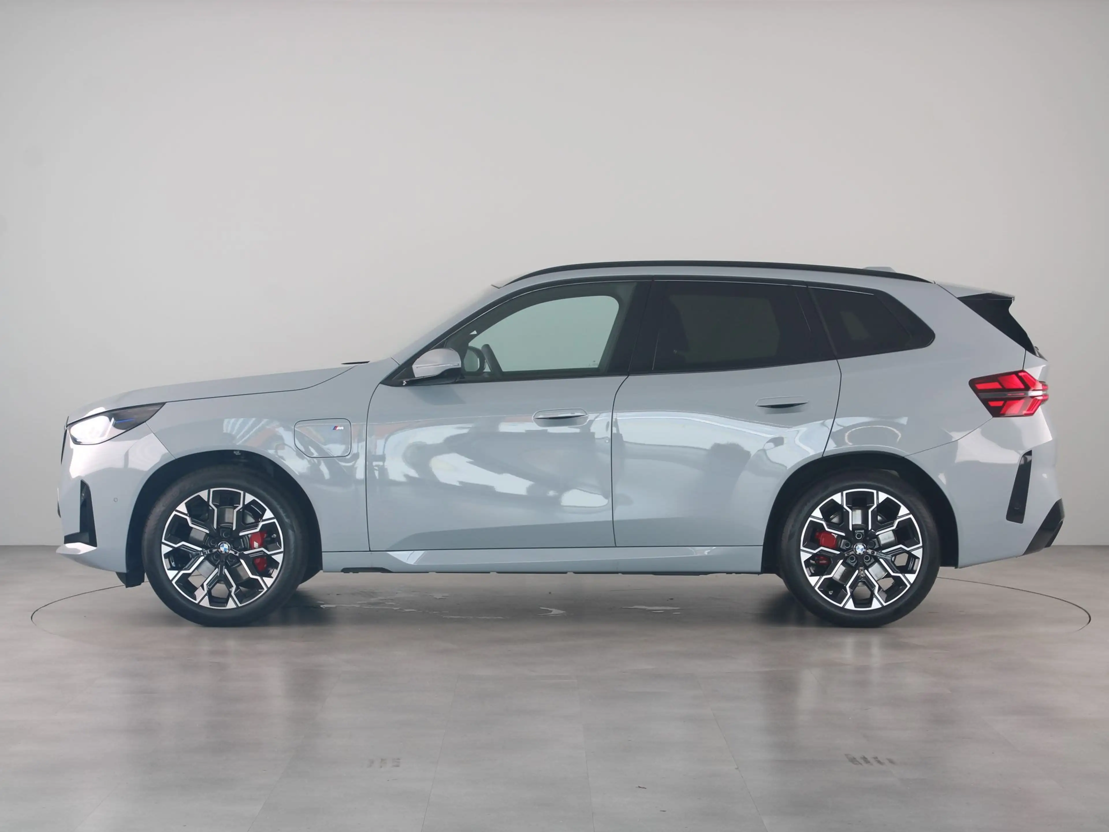 BMW X3 30e xDrive — photo 13