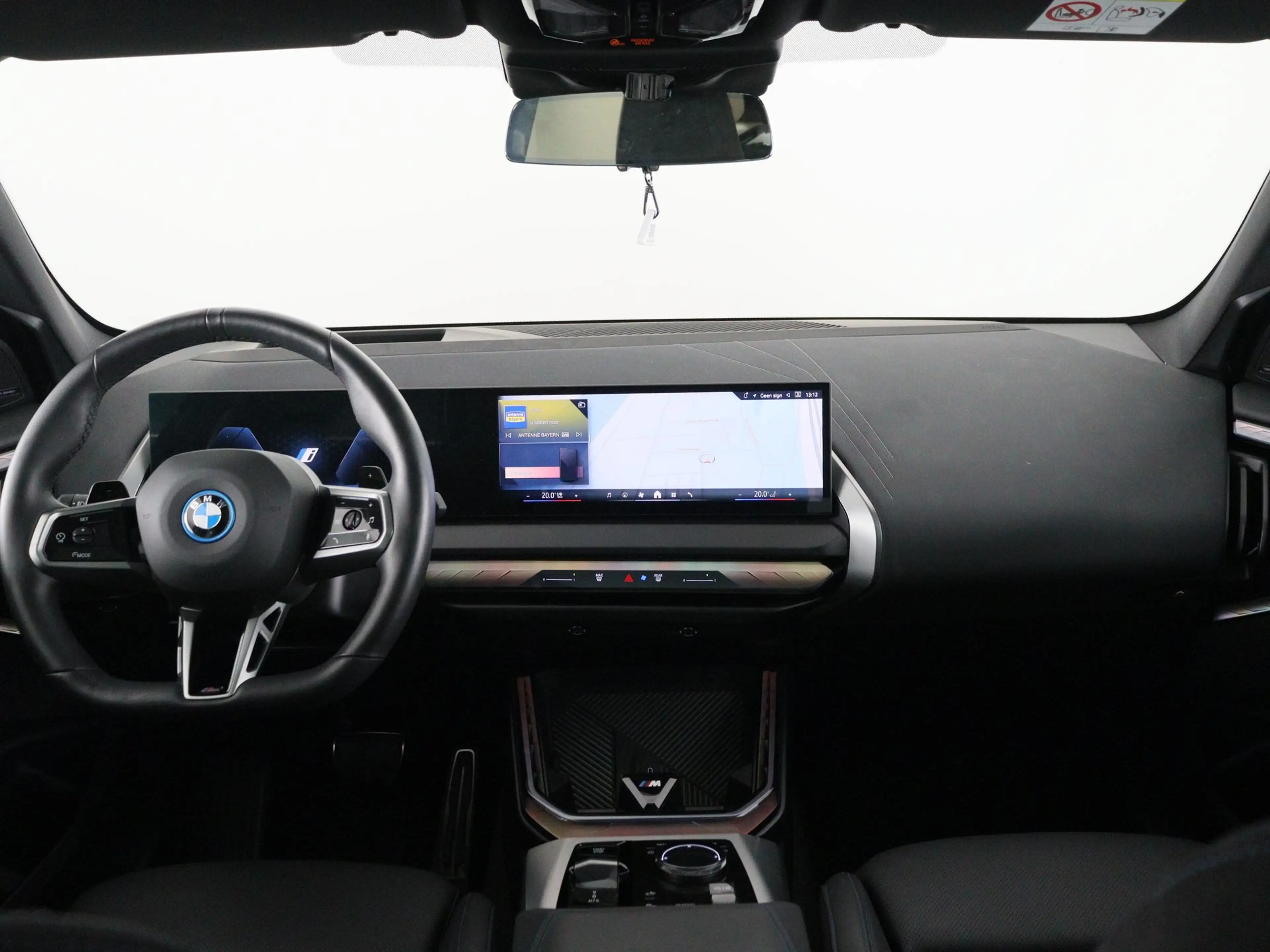 BMW X3 30e xDrive — photo 14