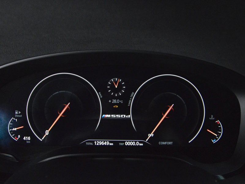BMW 550 xD |B&W|360KAM|PANO|Massage|HUD — photo 12