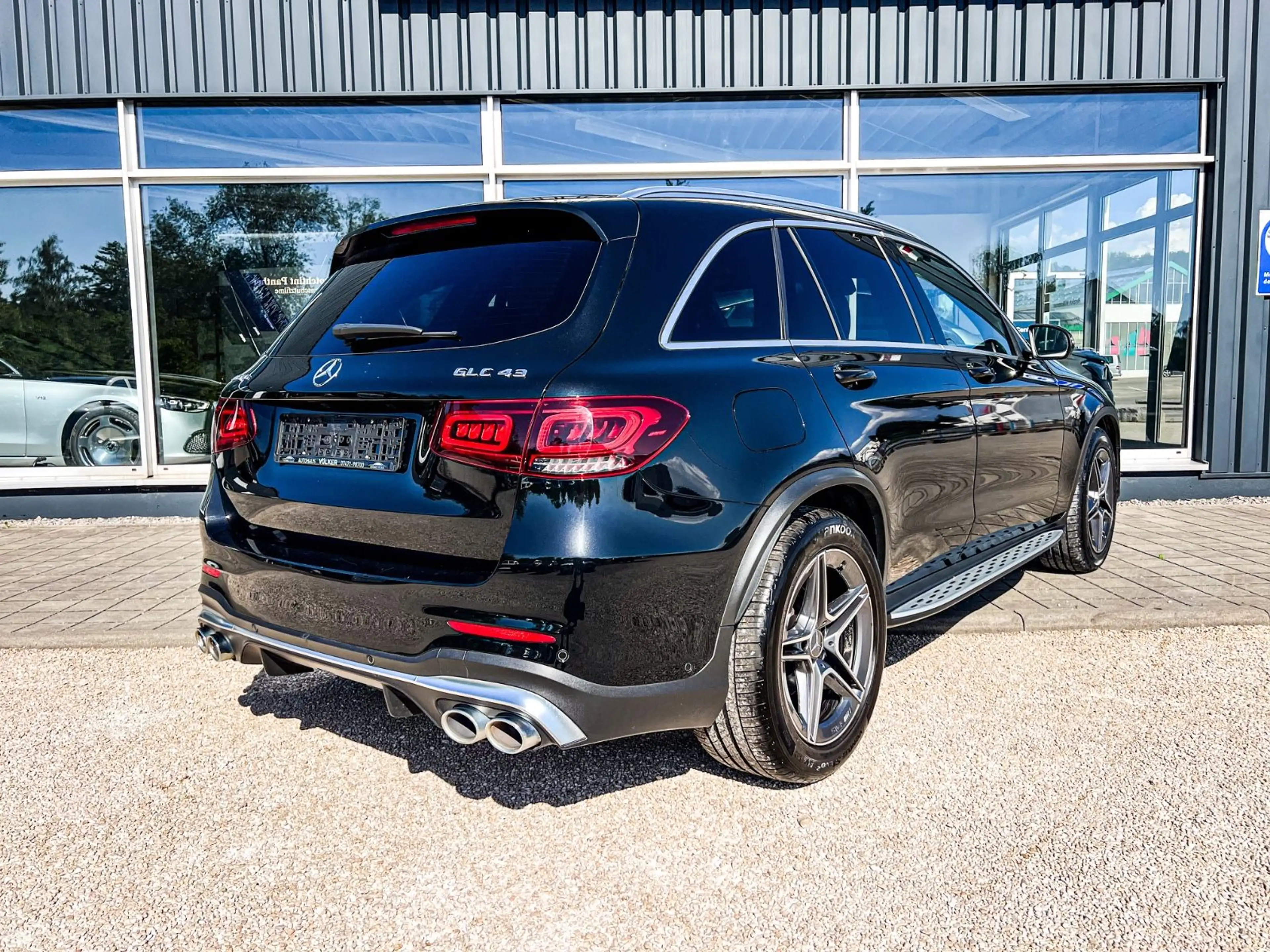 Mercedes-Benz GLC 43 AMG 4Matic+AHK+ — photo 4