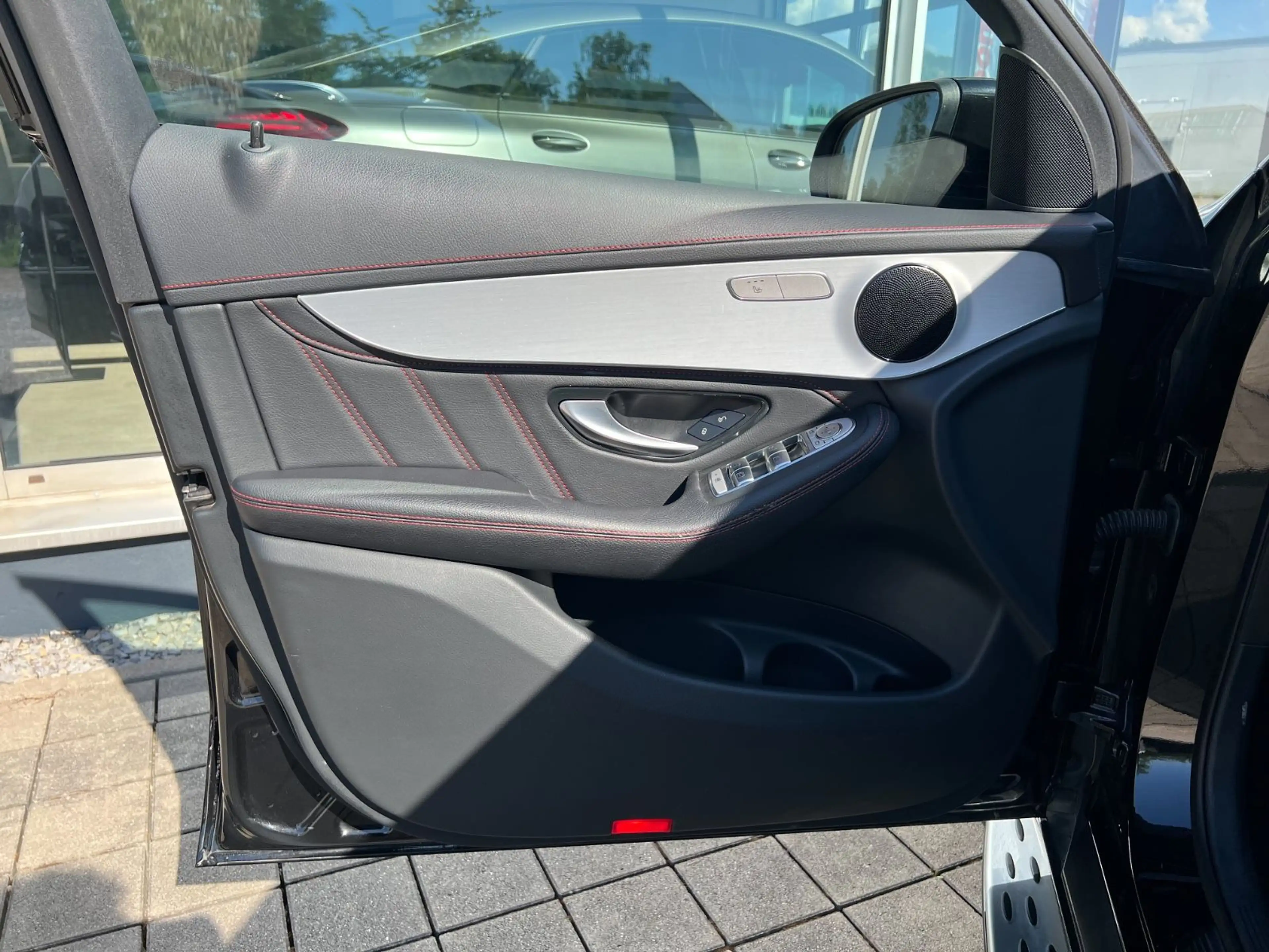 Mercedes-Benz GLC 43 AMG 4Matic+AHK+ — photo 13