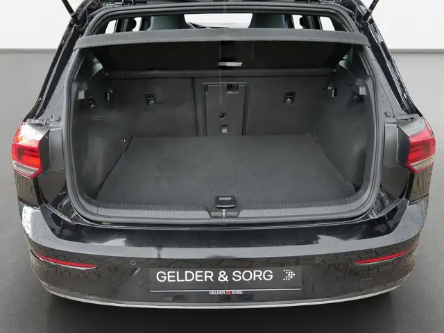 Volkswagen Golf view 12