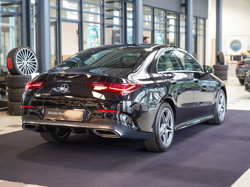 Mercedes-Benz CLA 200 CLA 200 d AMG Line Kamera Keyless Lenkradheizung — photo 3