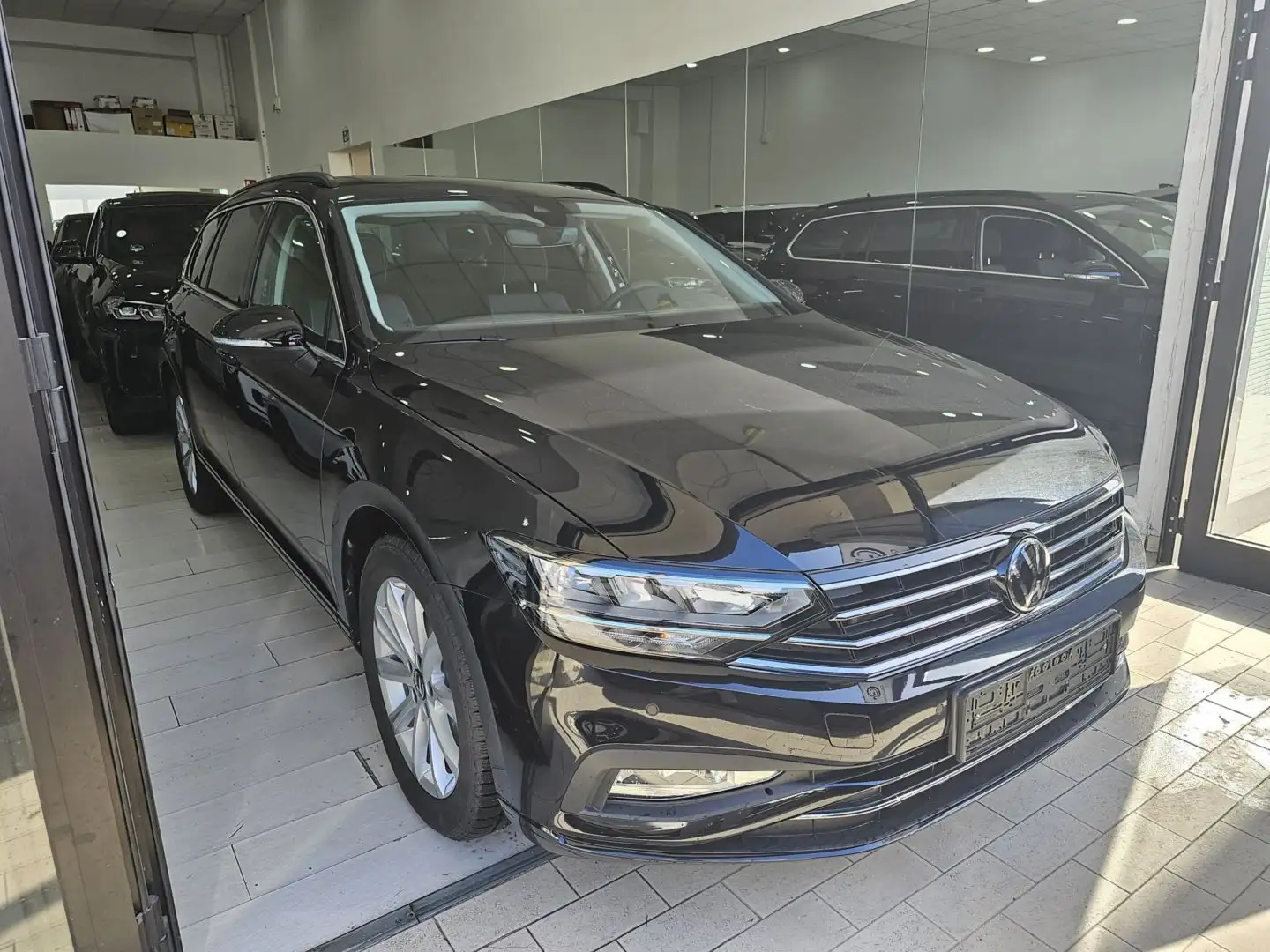 Volkswagen Passat Variant C.17", Tetto apribile, Area View, Cristalli laterali posteriori e lunotto oscurati, Barre tetto Schwarz - 2