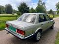 BMW 324 3-serie 324d e30. 6 cilinder Braun - thumbnail 3