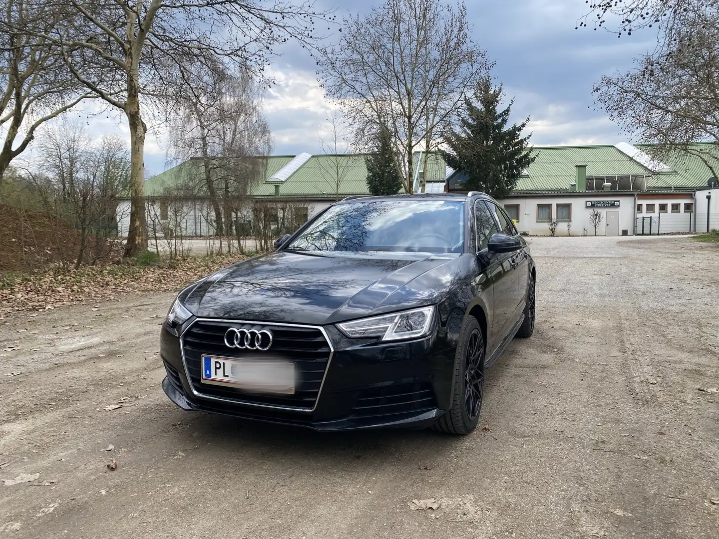 Audi A4 Avant 2,0 TDI Sport S-tronic - 1