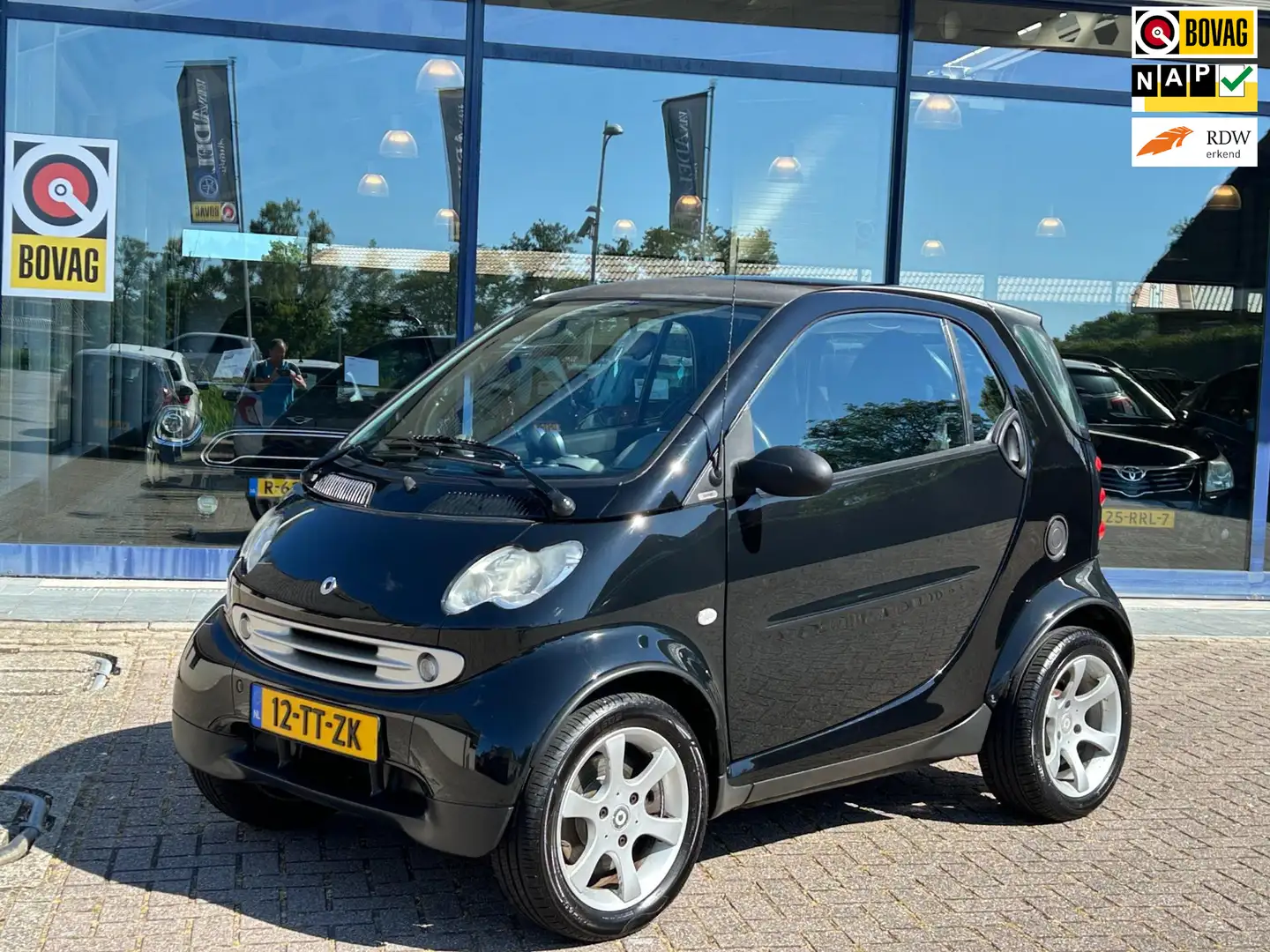 smart forTwo coupé 0.7 pulse Panoramadak LM-Velgen Elek.Pakket Zwart - 1