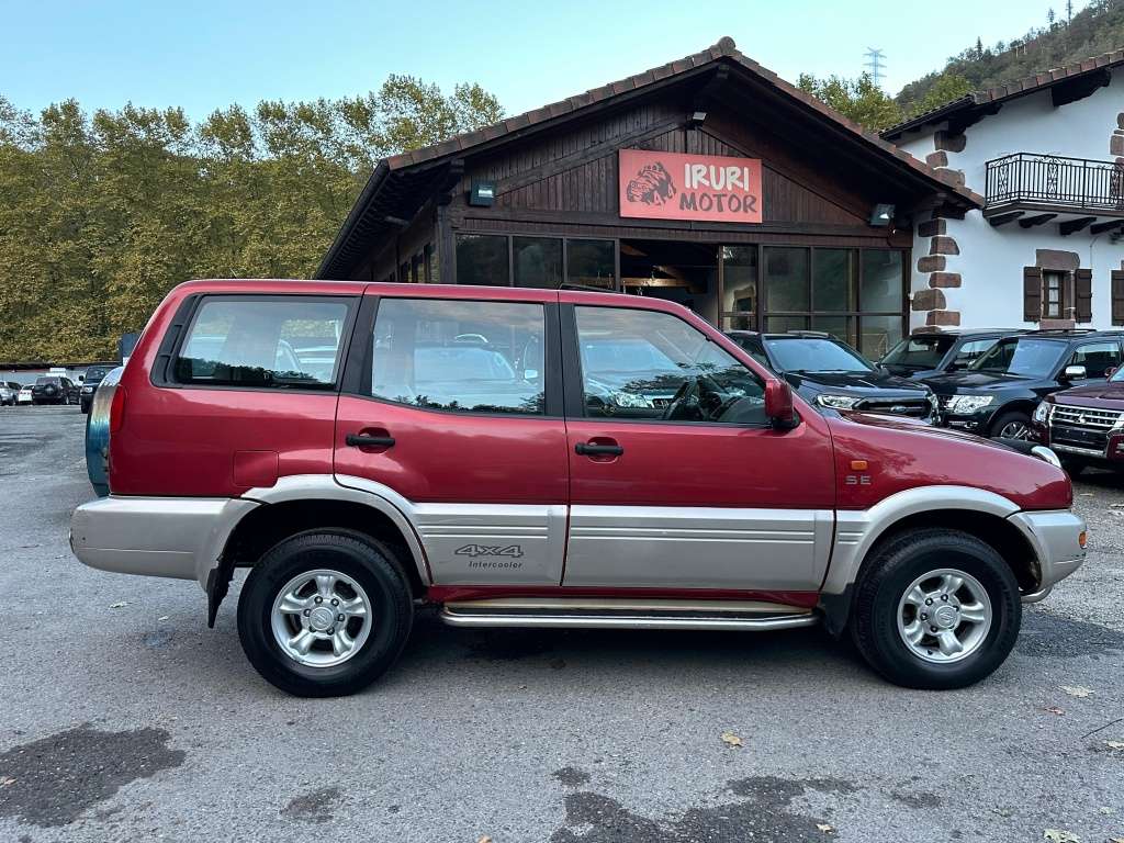 Nissan Terrano SE 2.7 TDI - foto 1