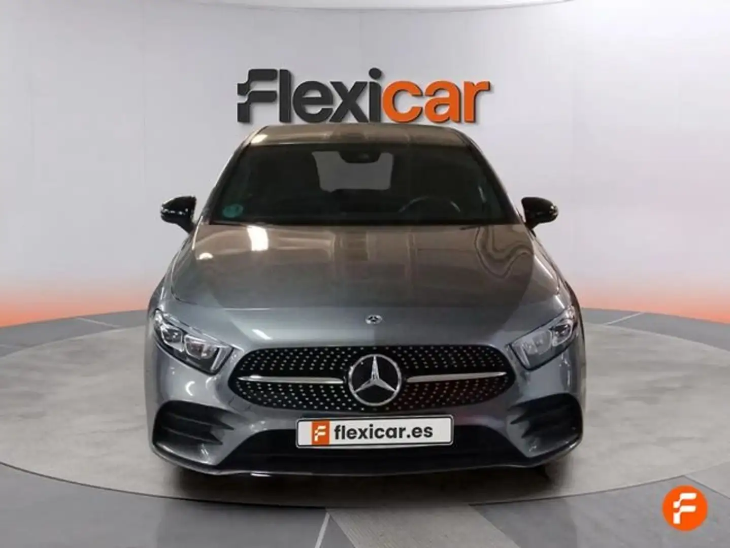 Mercedes-Benz A 180 Gris - 2