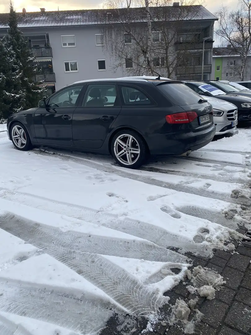 Audi A4 allroad Schwarz - 1