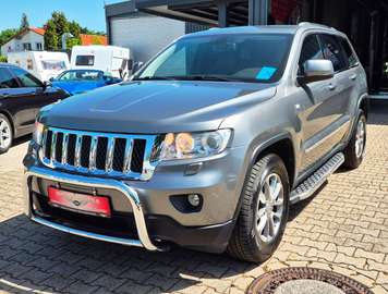 3.0 CRD Laredo Keyless Go AHK