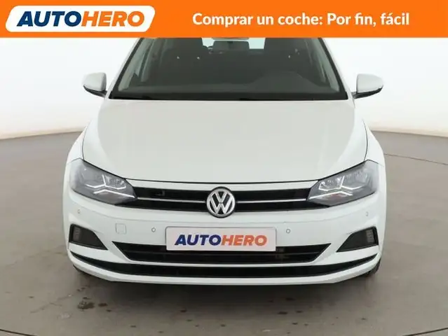 Volkswagen Polo view 9