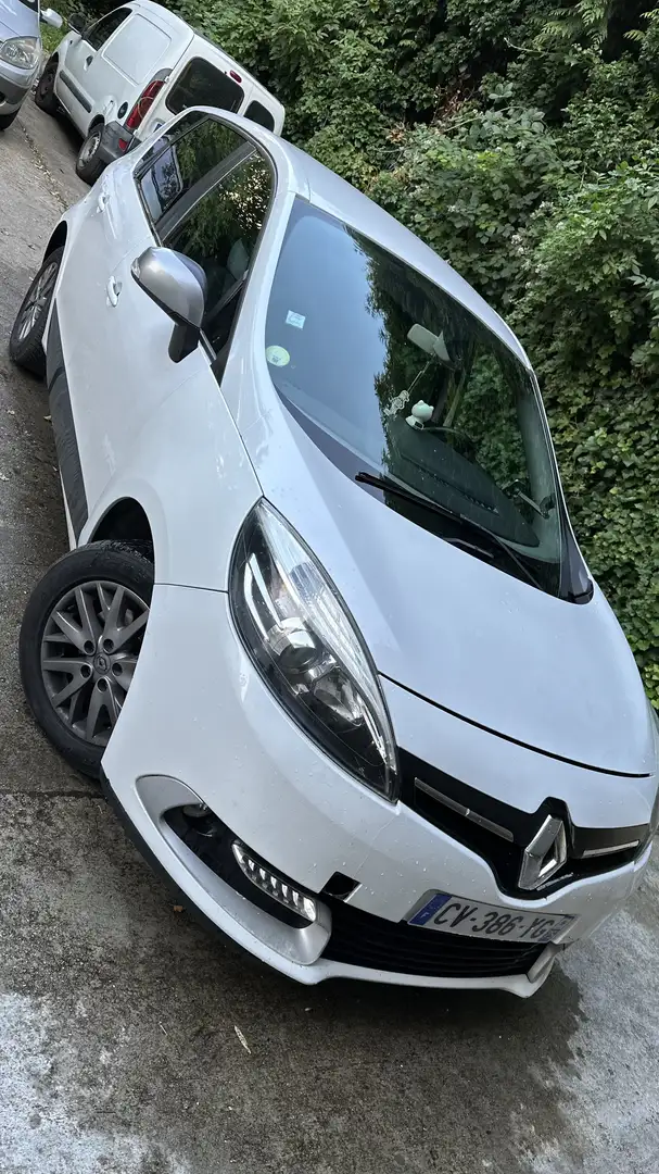 Renault Scenic 1.5 dCi Avantage - 1