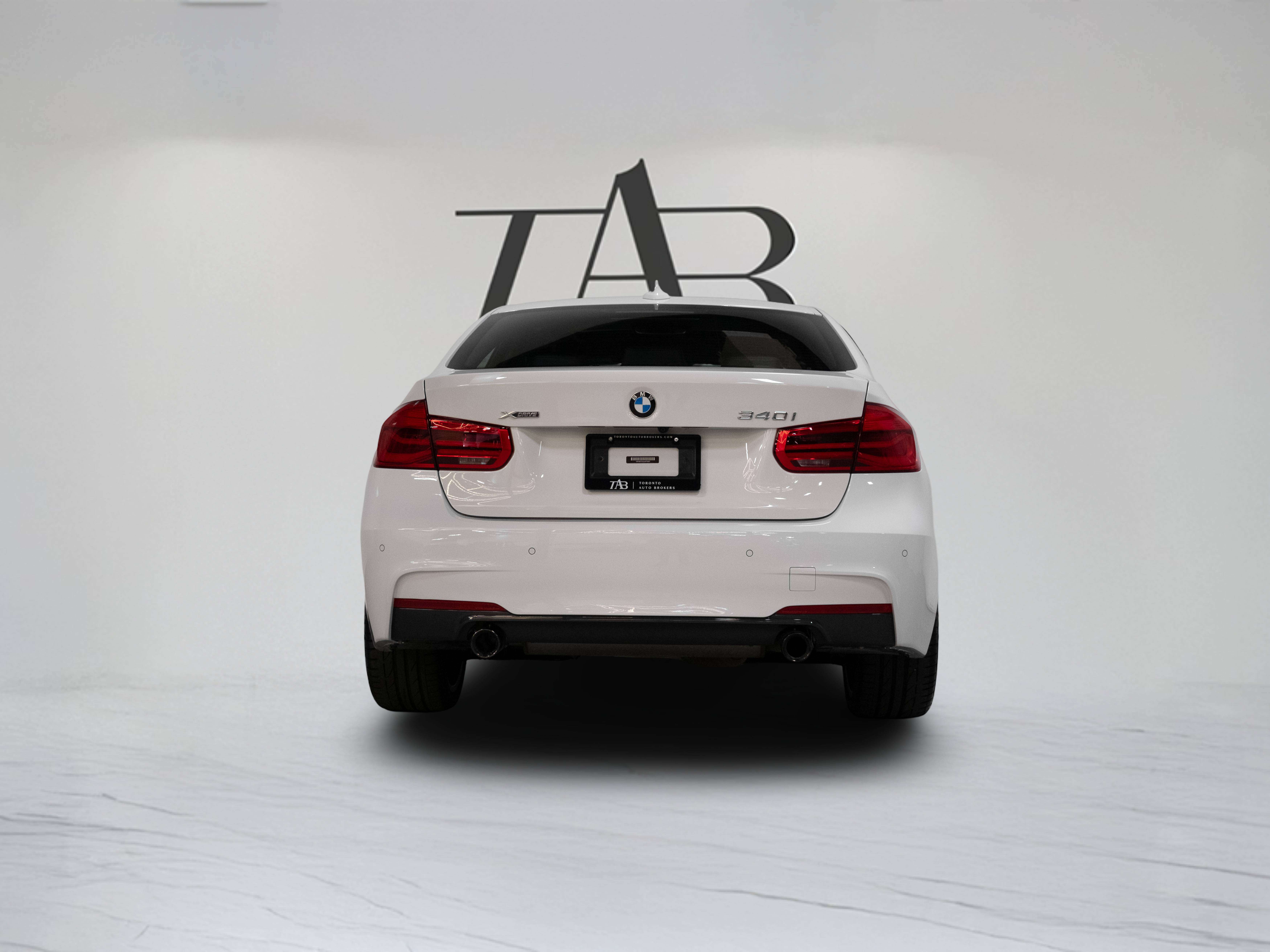 used 2018 BMW 3-Series car, priced at $40,900