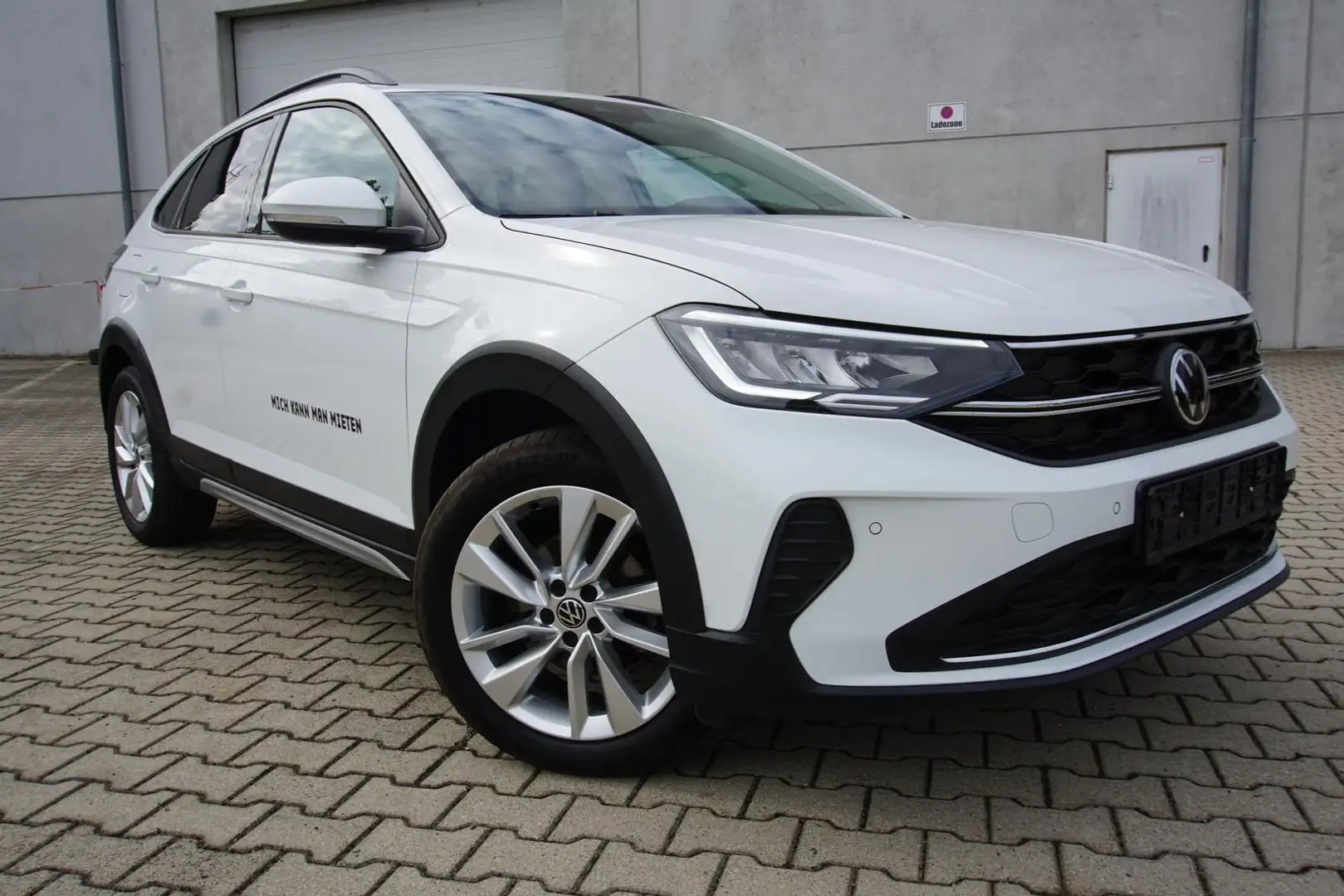 Volkswagen Taigo 1.0TSI Move DSG Navi ACC PDC LED Weiß - 1