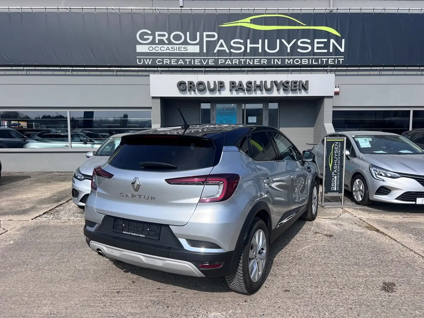 Renault Captur ''Evolution'' 5D. Silver - 2