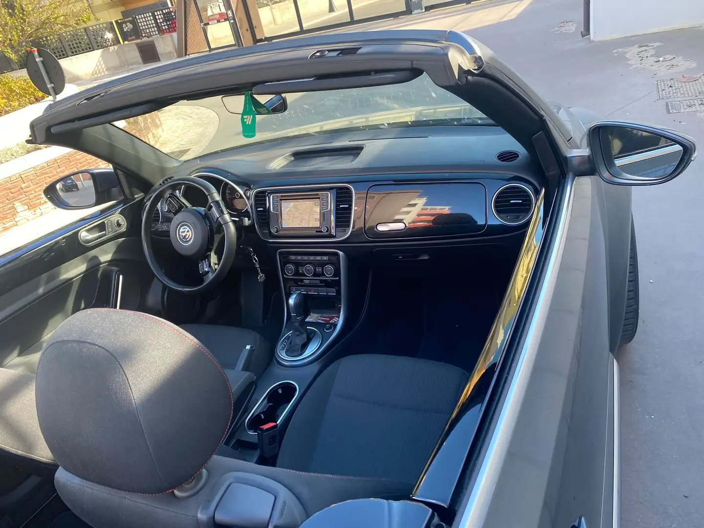 Volkswagen Beetle Grigio - 1