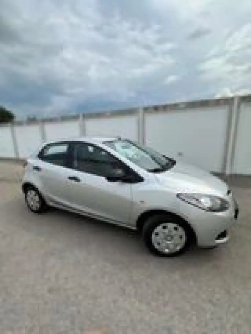 Mazda 2 GPL Grigio - 2