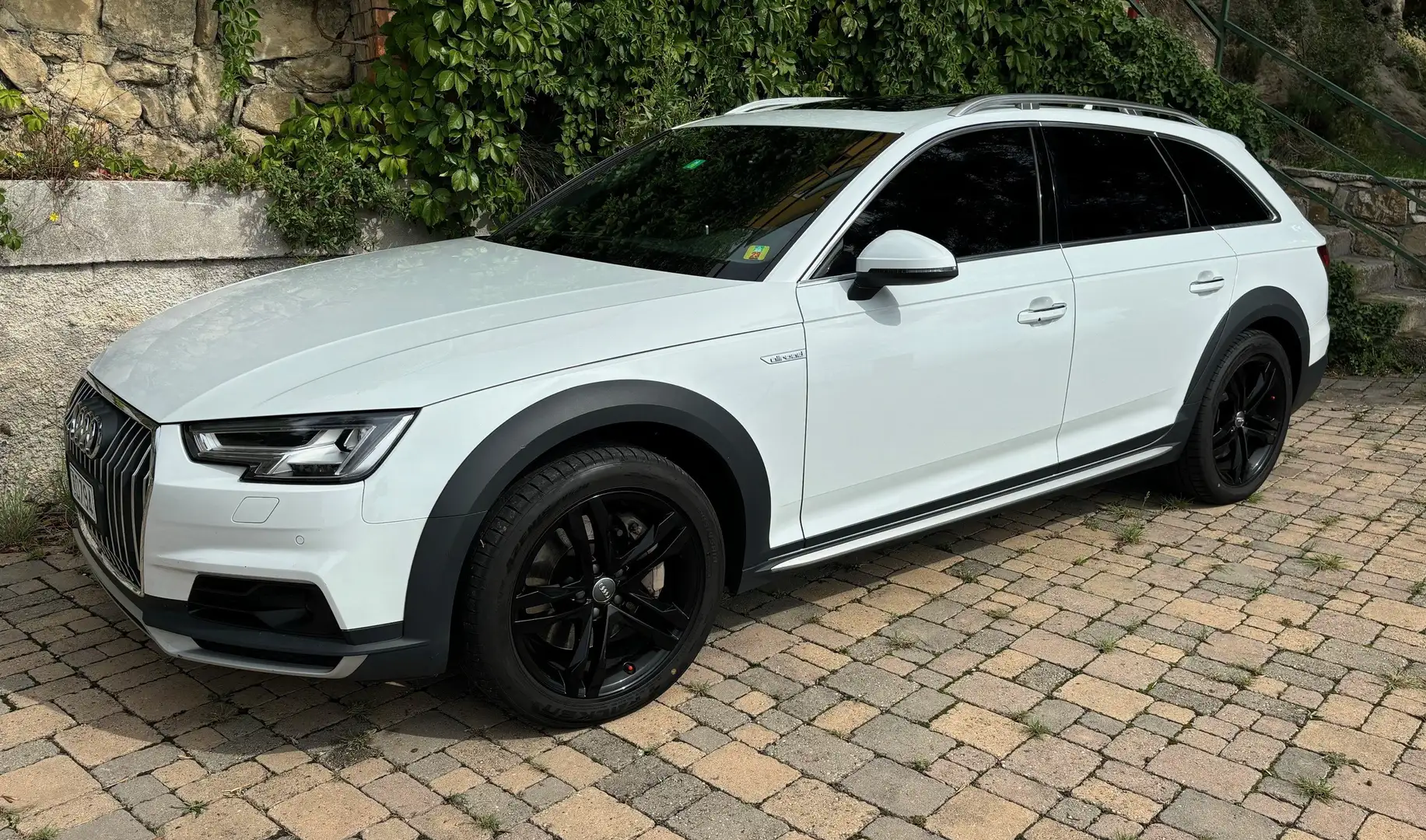Audi A4 allroad Quattro V6 3.0 TDI 272 DPF Tiptronic 8 Design Luxe Blanco - 1