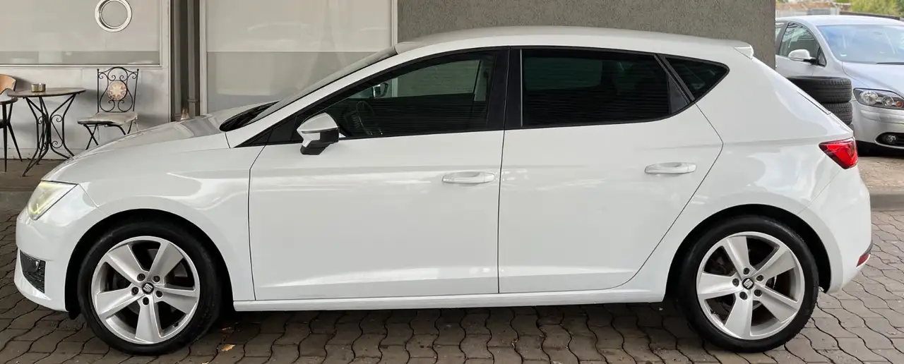SEAT Leon — photo 5 sur 15